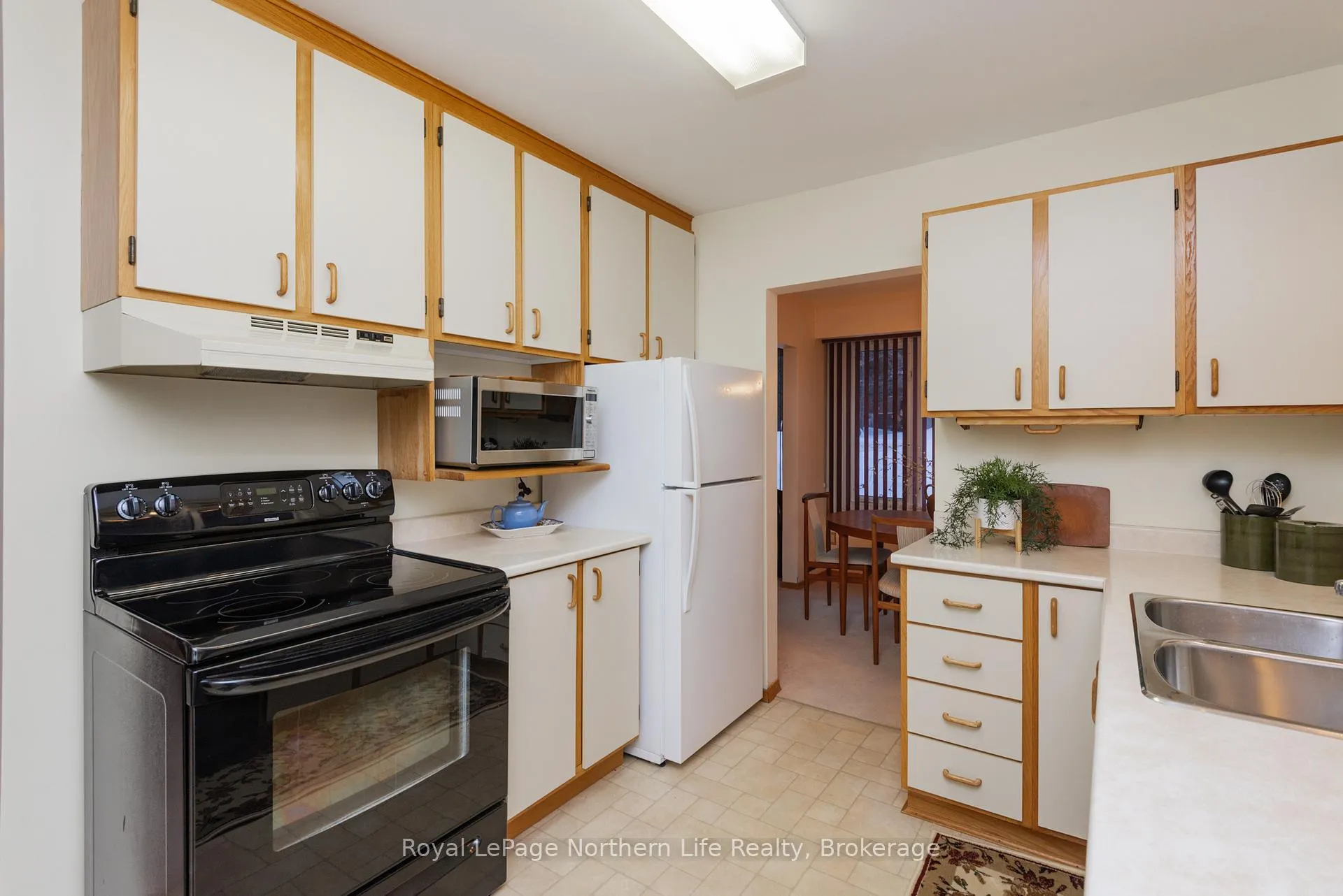 Photo 12 of 242 Richard Road, North Bay, Birchaven — HOMEH