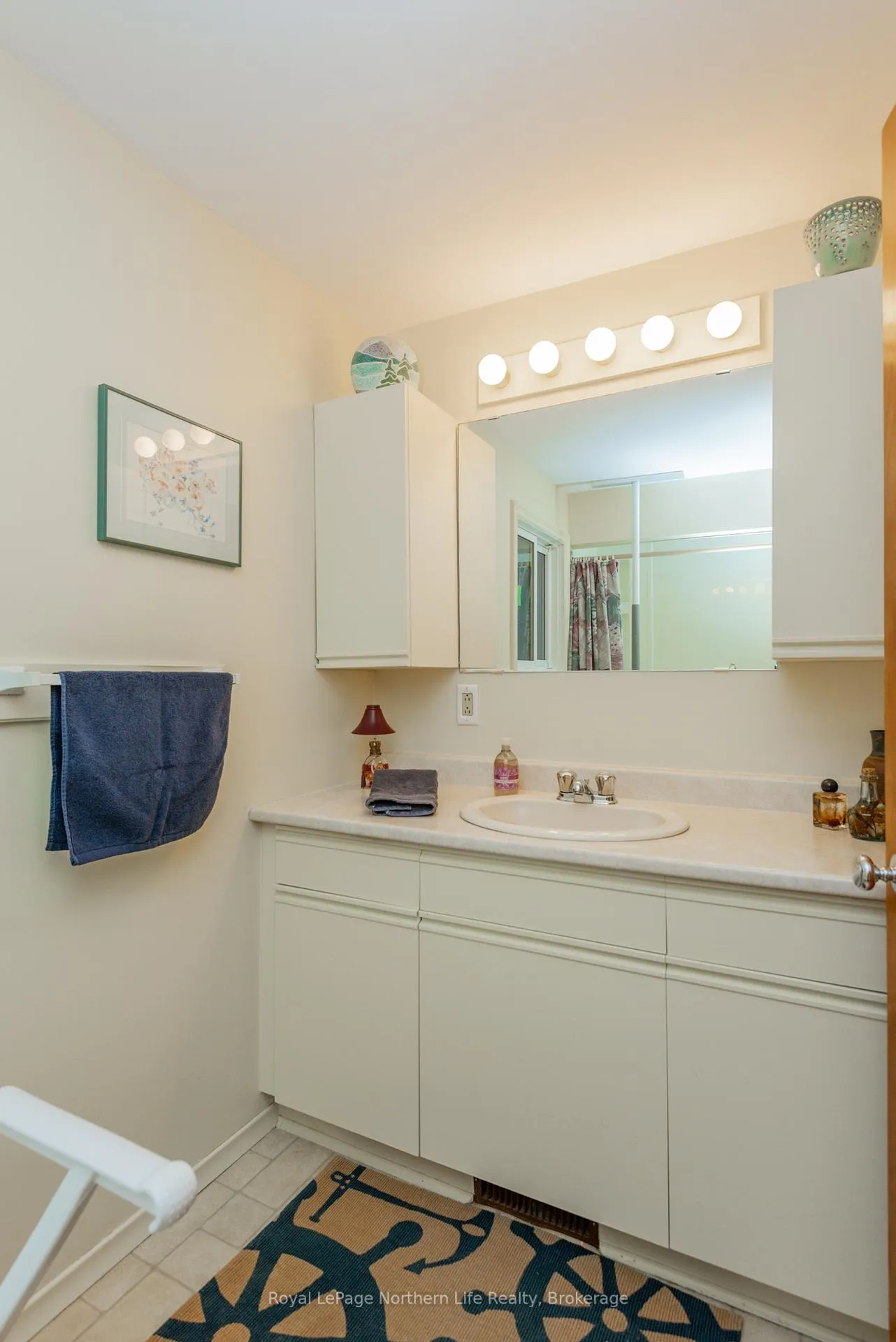 Photo 20 of 242 Richard Road, North Bay, Birchaven — HOMEH