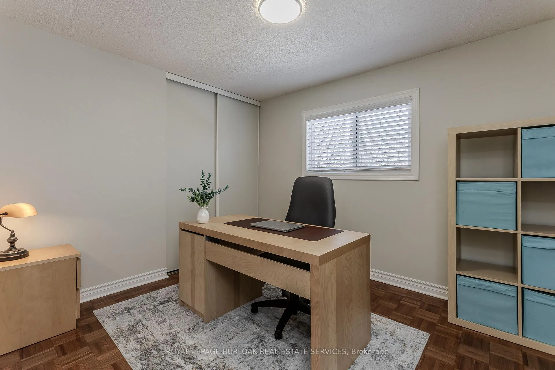 Photo 23 of 2117 Fallingbrook Court, Burlington, Headon — HOMEH