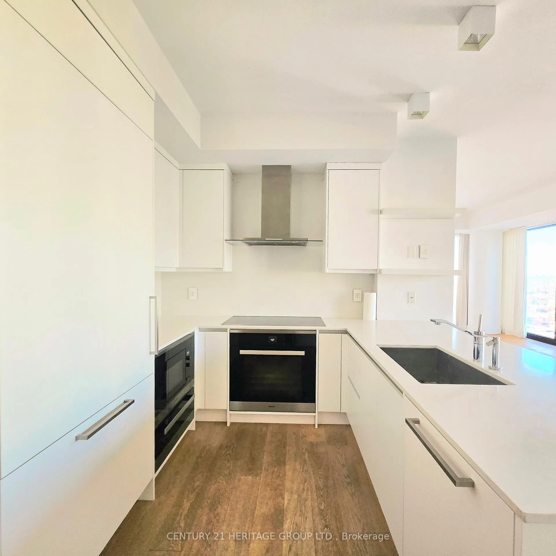 Photo 14 of Unit 2801, 200 Cumberland Street, Toronto, The Annex — HOMEH