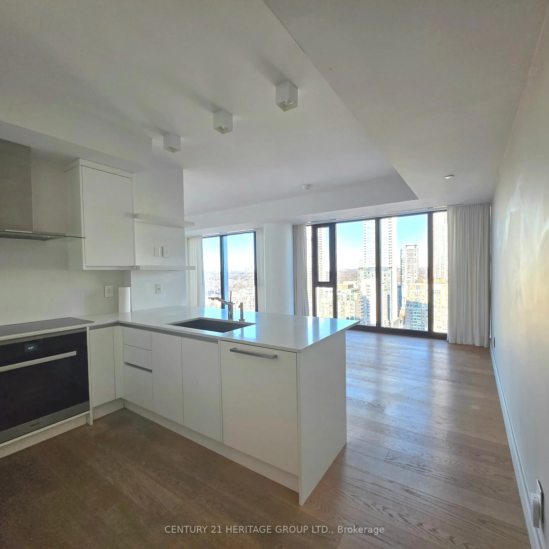 Photo 17 of Unit 2801, 200 Cumberland Street, Toronto, The Annex — HOMEH