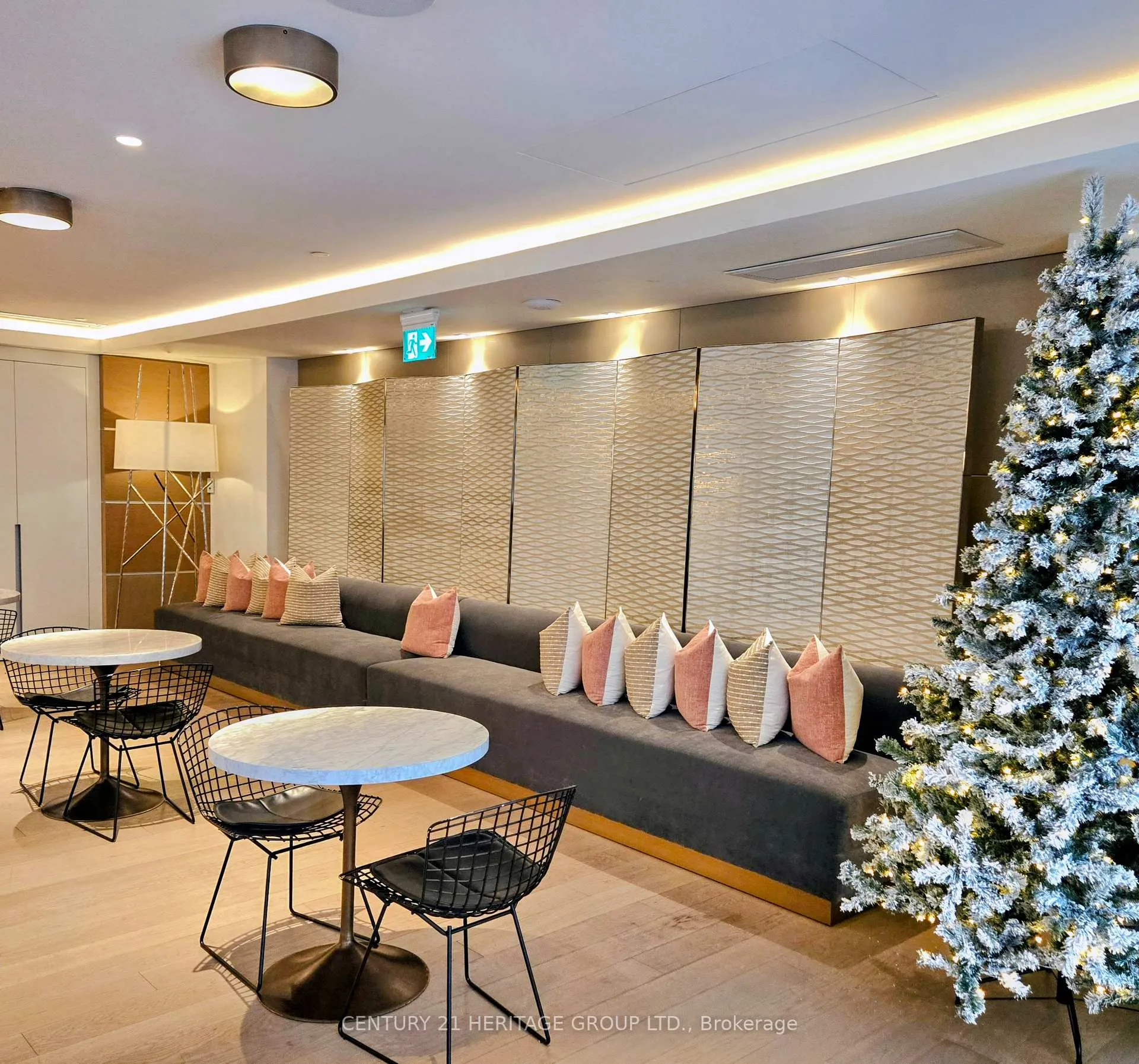 Photo 30 of Unit 2801, 200 Cumberland Street, Toronto, The Annex — HOMEH