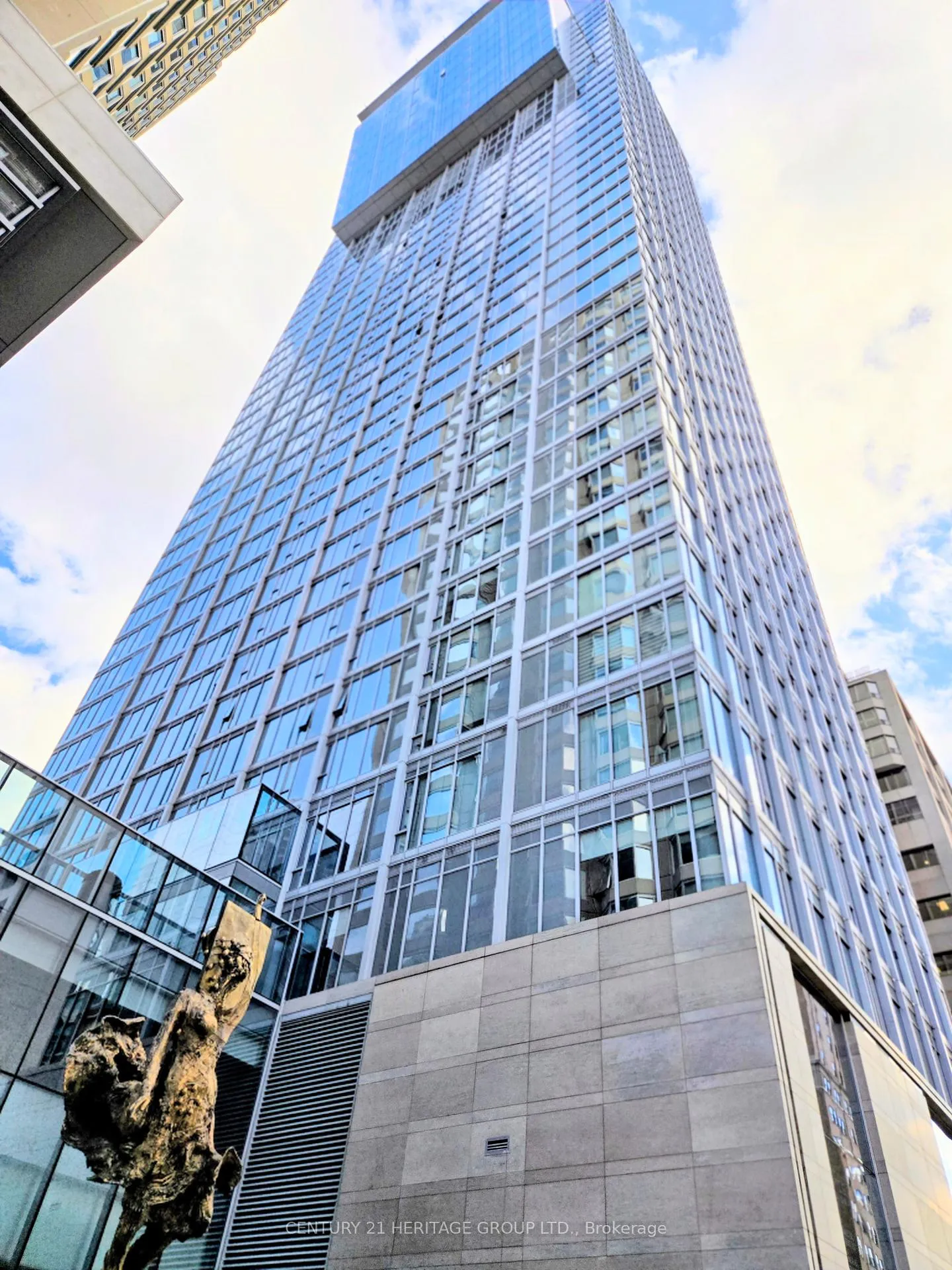 Photo 40 of Unit 2801, 200 Cumberland Street, Toronto, The Annex — HOMEH