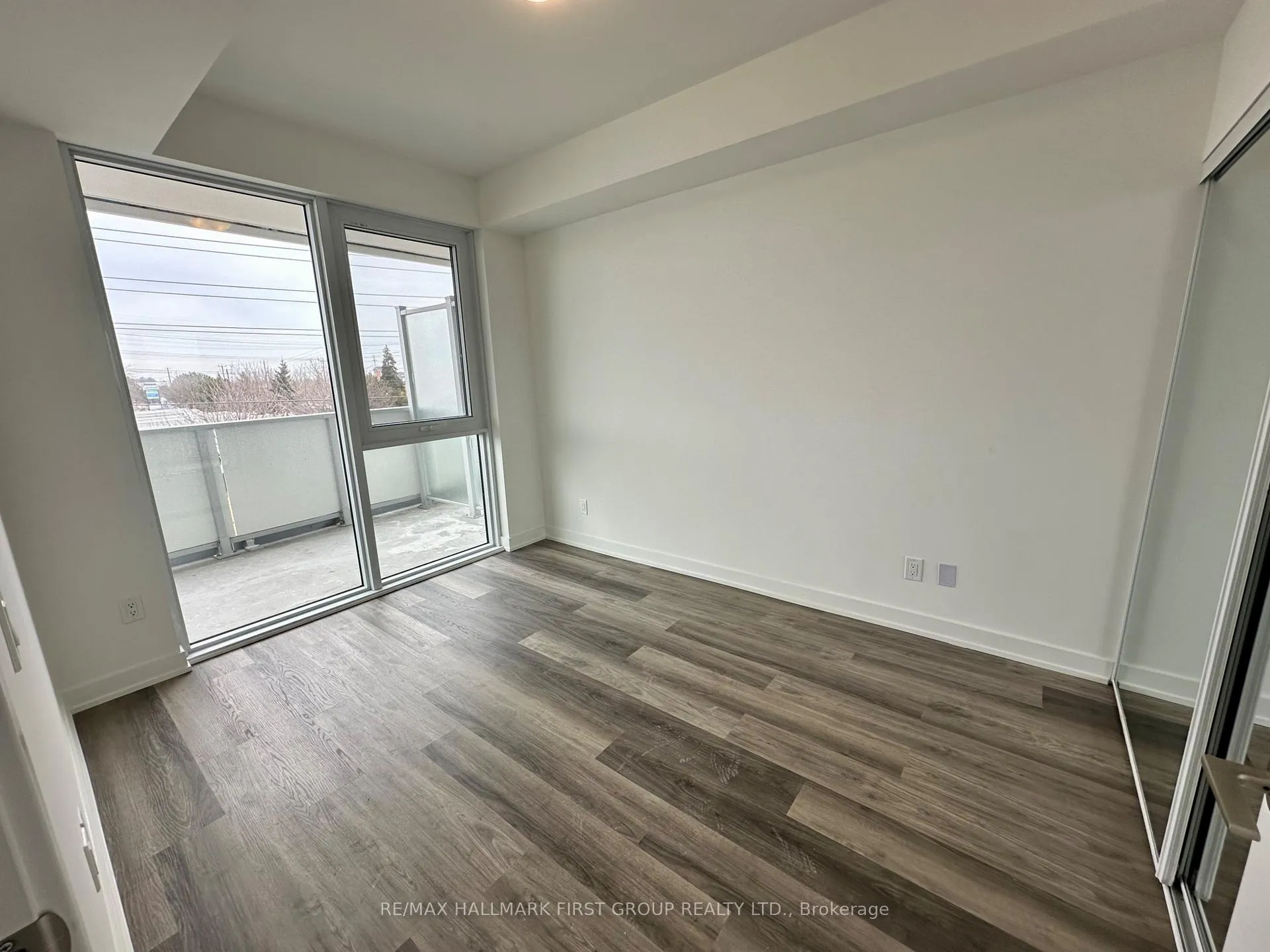Photo 7 of Unit 205, 1010 Sandy Beach Road, Pickering, Bay Ridges — HOMEH