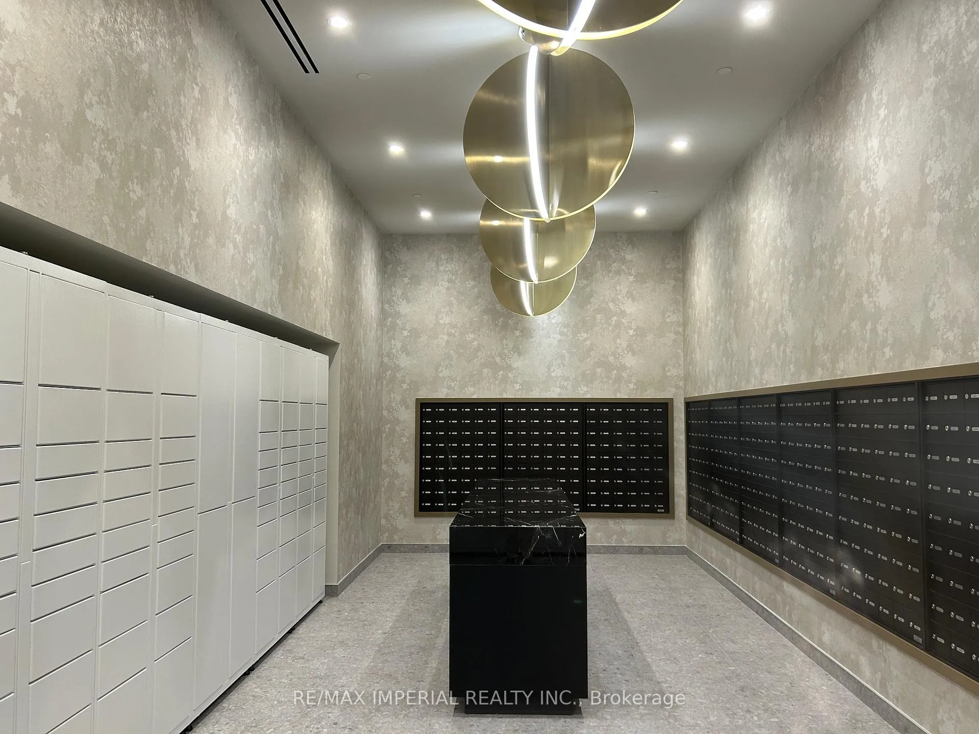 Photo 4 of Unit 1711, 180 Front Street E, Toronto, Moss Park — HOMEH