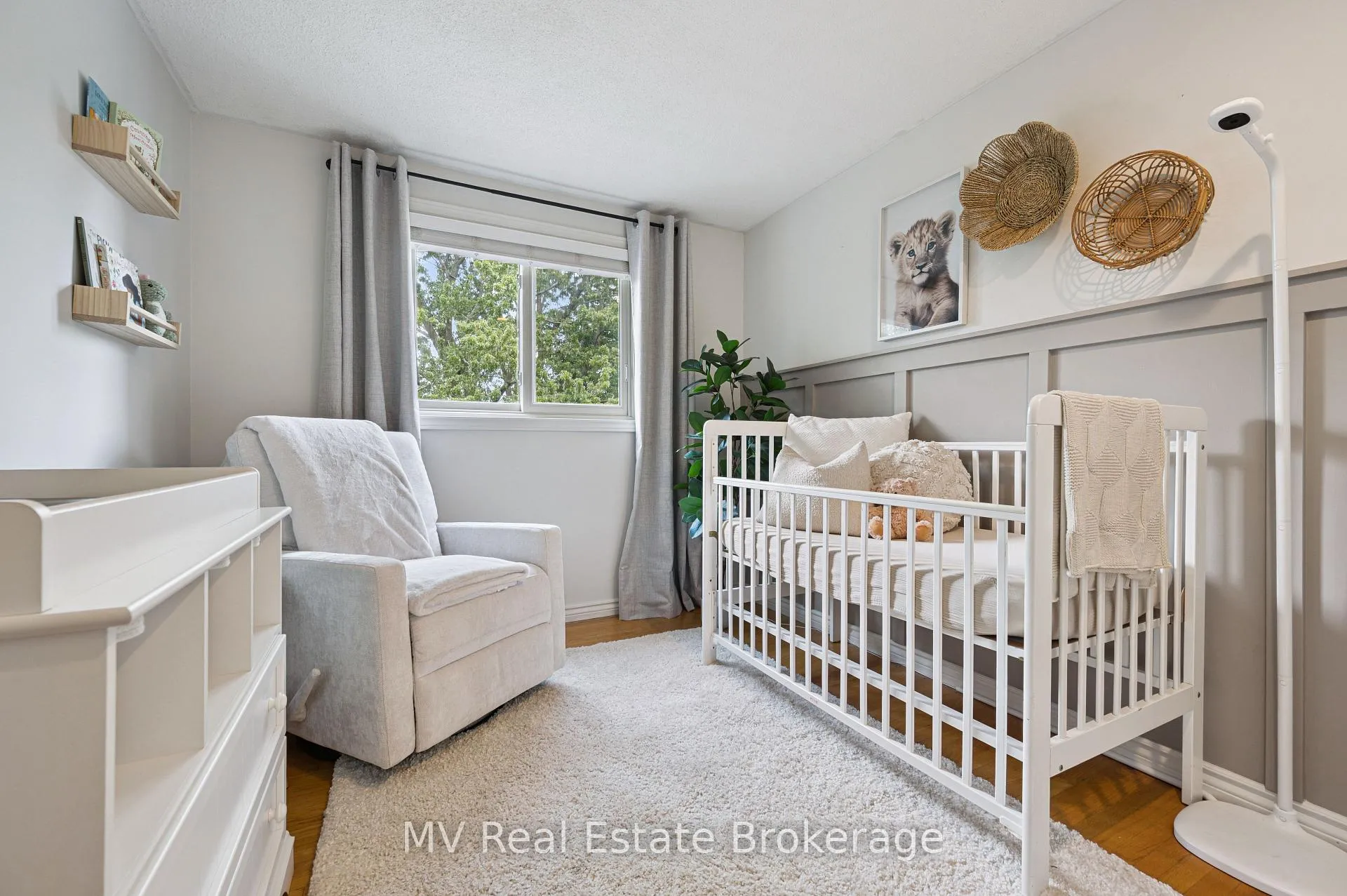 Photo 25 of 434B Dunvegan Drive, Waterloo — HOMEH