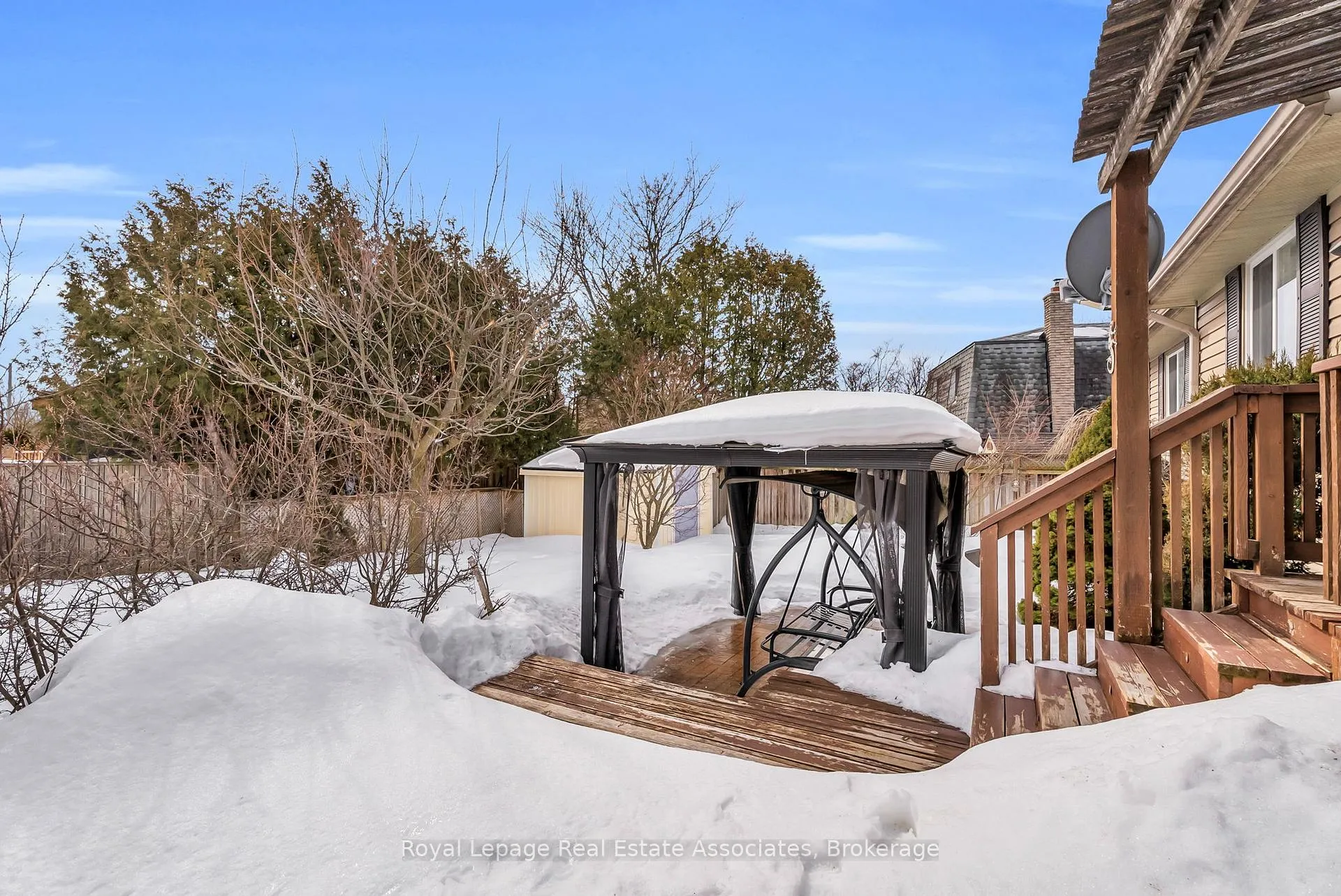 Photo 36 of 29 Norman Avenue, Halton Hills, Acton — HOMEH