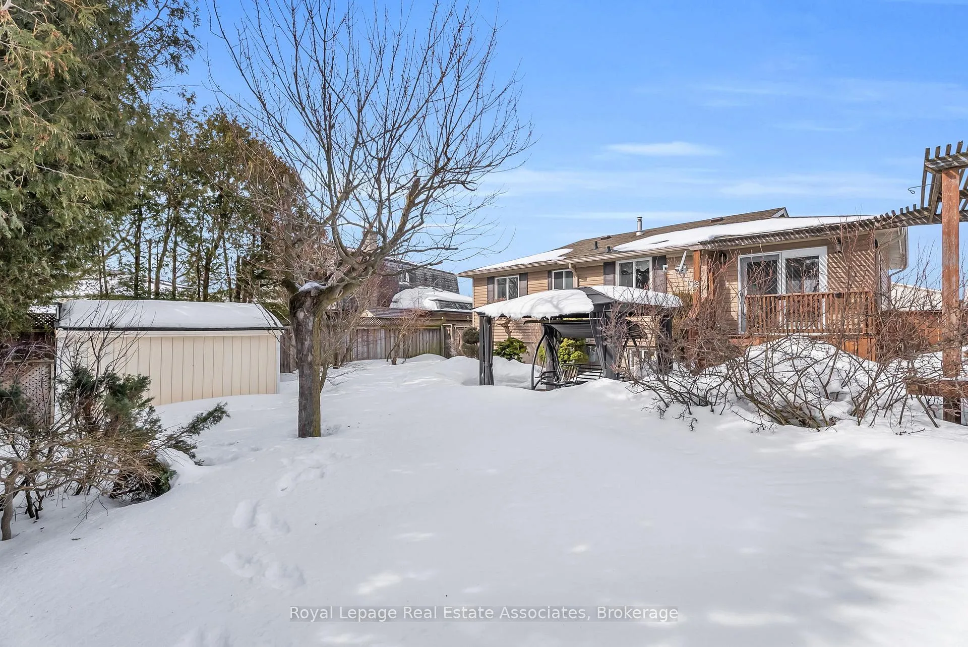 Photo 38 of 29 Norman Avenue, Halton Hills, Acton — HOMEH
