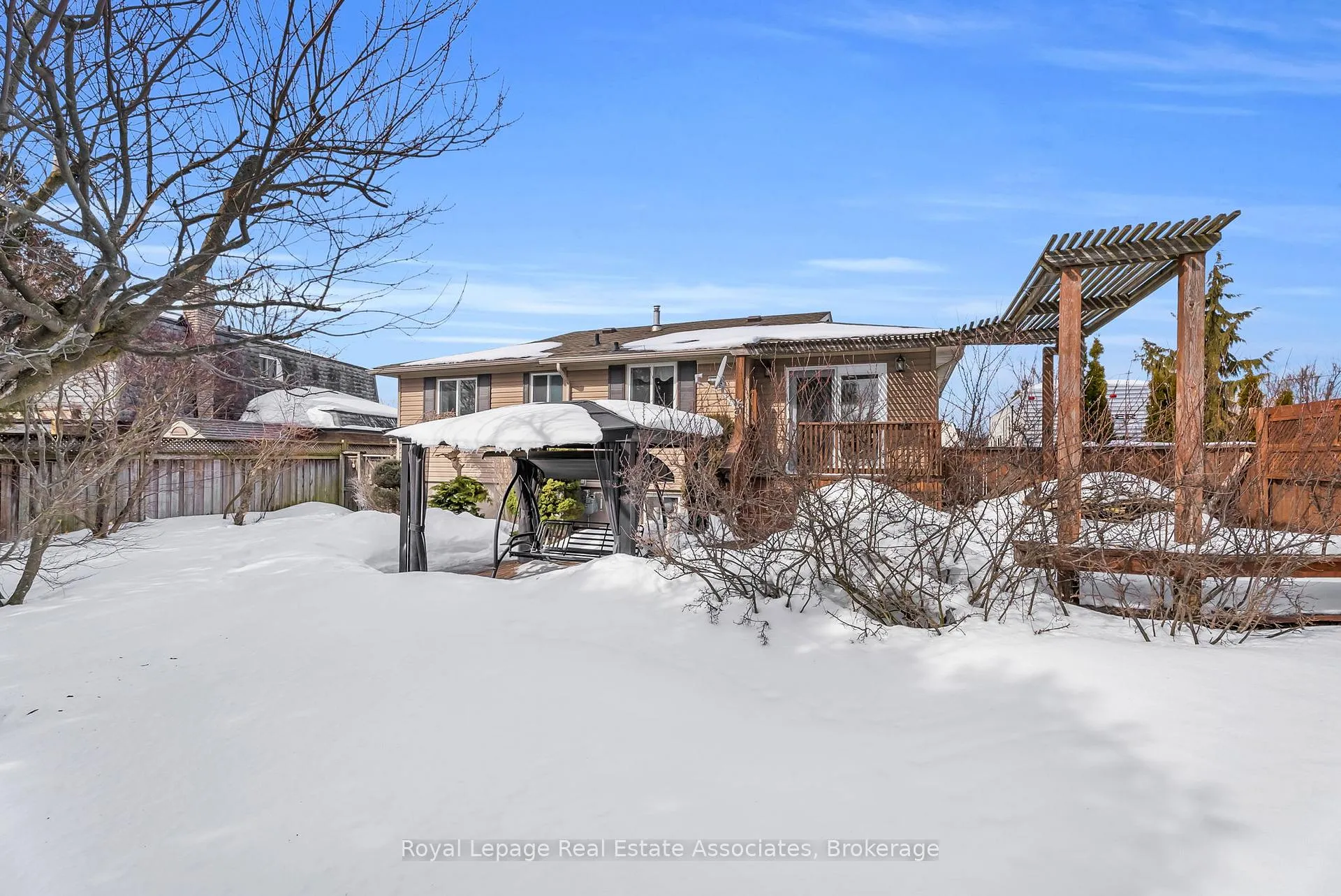 Photo 39 of 29 Norman Avenue, Halton Hills, Acton — HOMEH
