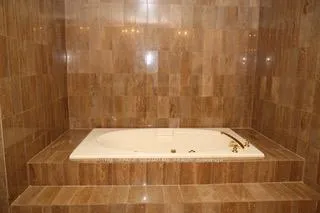 Photo 24 of 450 O'Connor Drive, Toronto, East York — HOMEH