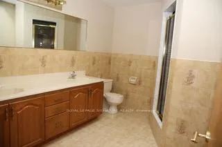 Photo 28 of 450 O'Connor Drive, Toronto, East York — HOMEH
