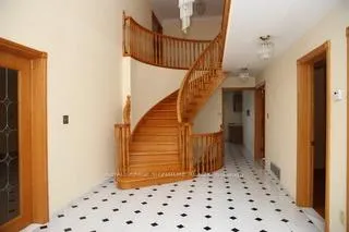 Photo 37 of 450 O'Connor Drive, Toronto, East York — HOMEH