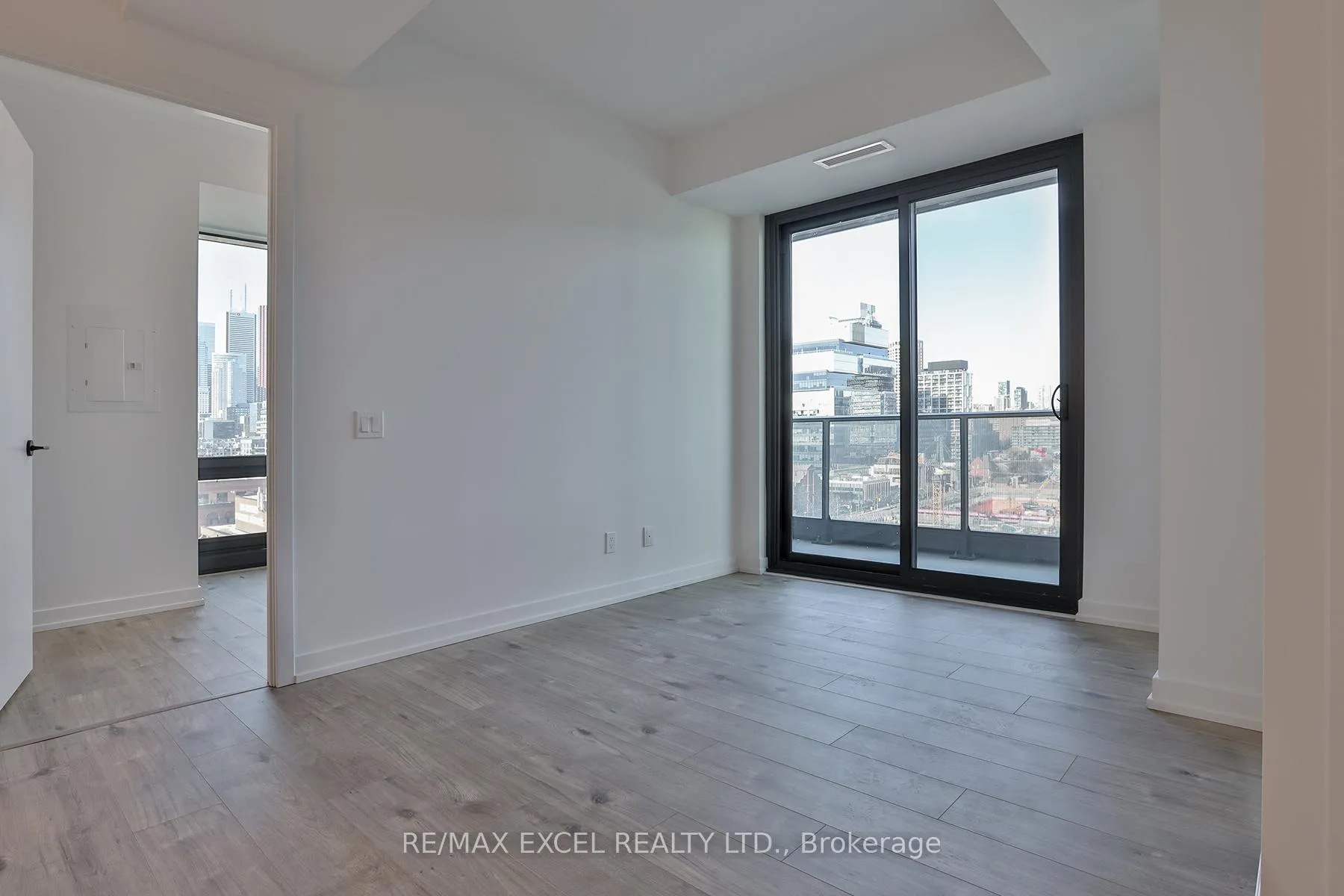 Photo 7 of Unit 1208, 35 Parliament Street, Toronto, Waterfront Communities — HOMEH