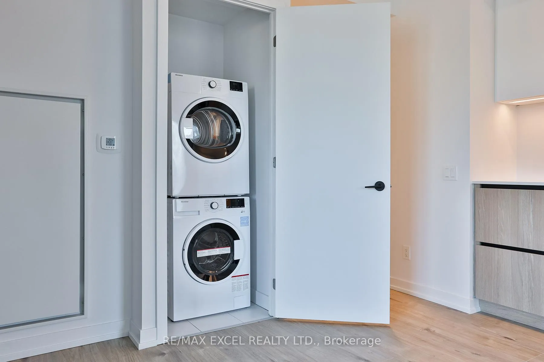 Photo 17 of Unit 1208, 35 Parliament Street, Toronto, Waterfront Communities — HOMEH