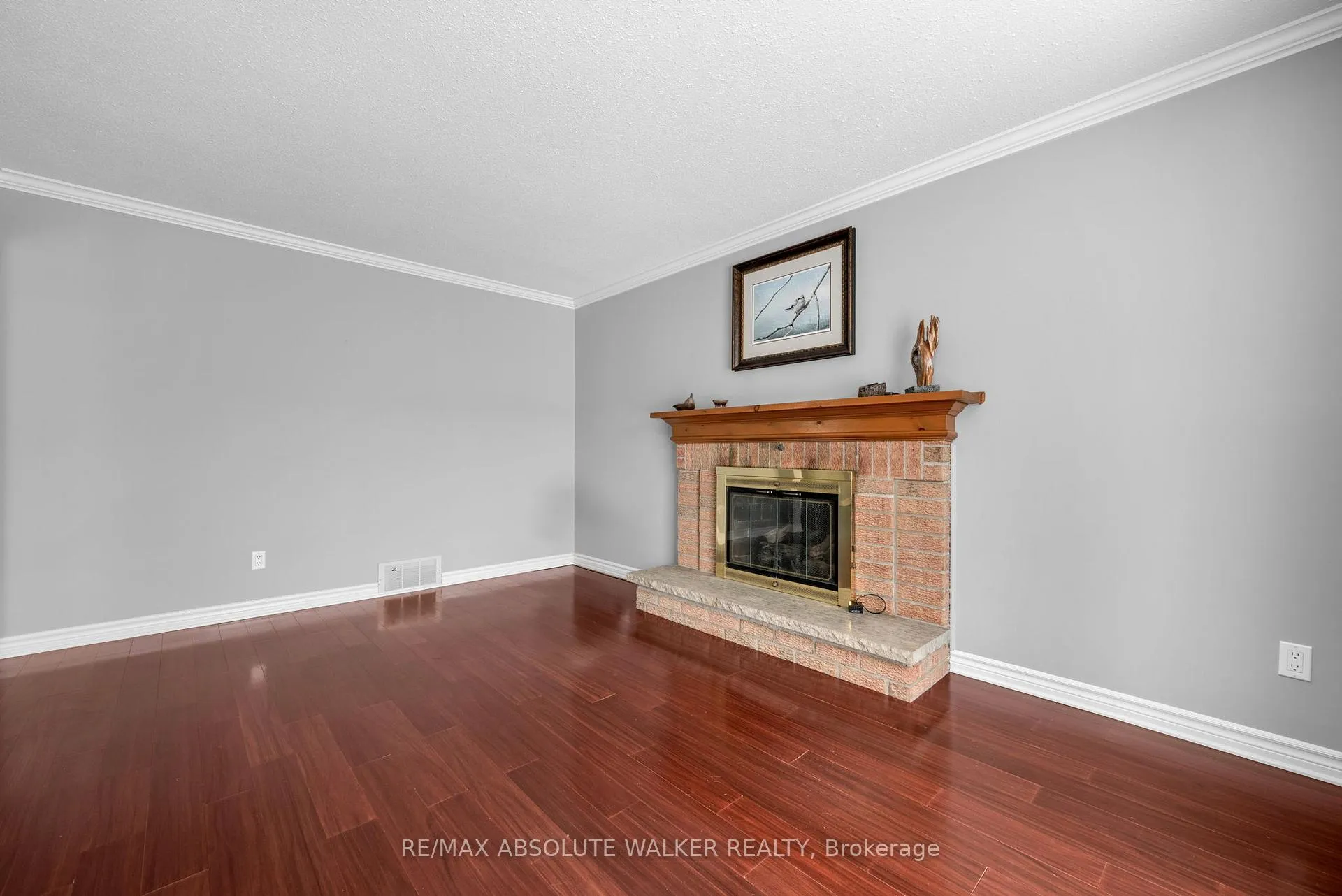 Photo 22 of 944 Raftsman Lane, Ottawa, Convent Glen — HOMEH
