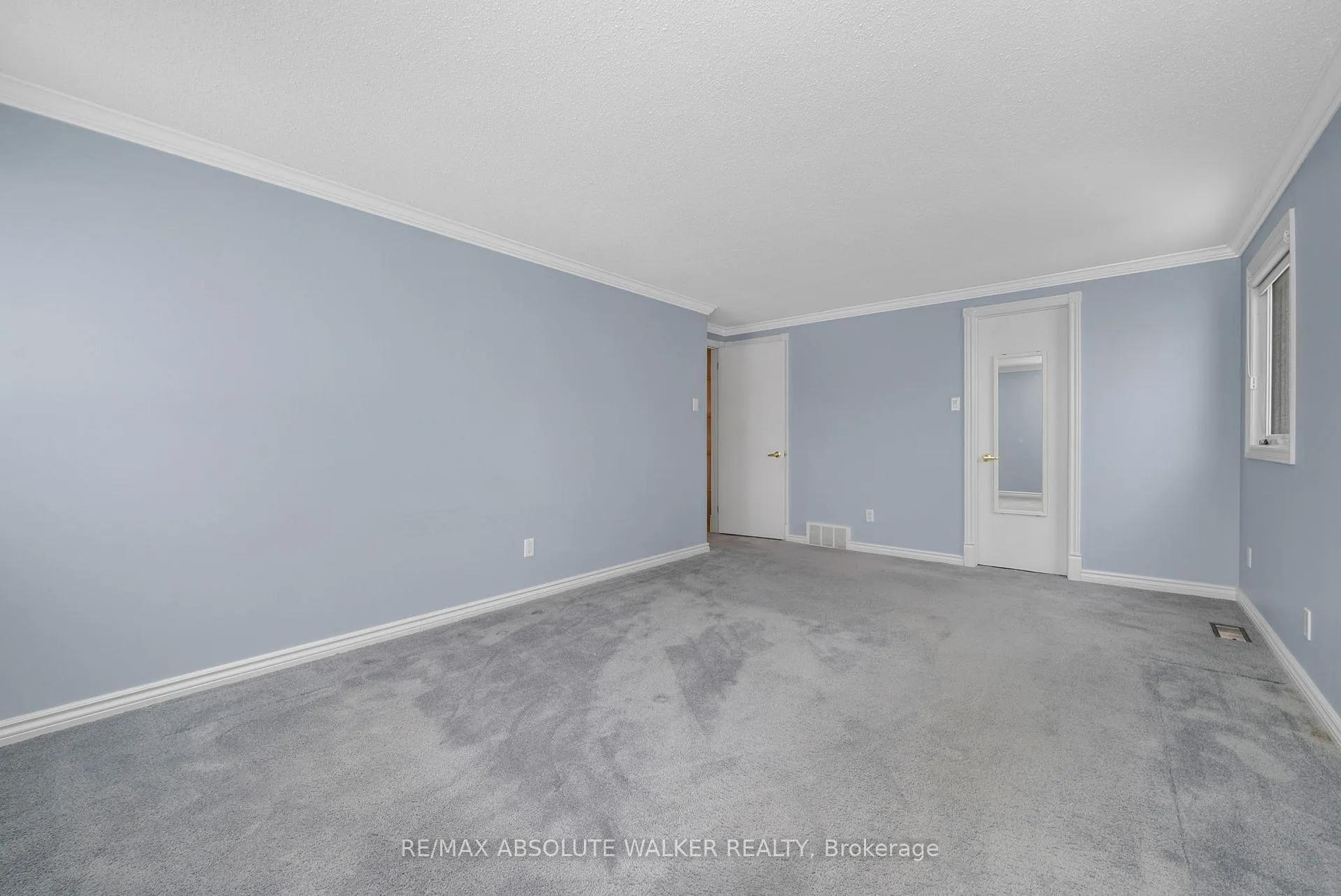 Photo 28 of 944 Raftsman Lane, Ottawa, Convent Glen — HOMEH