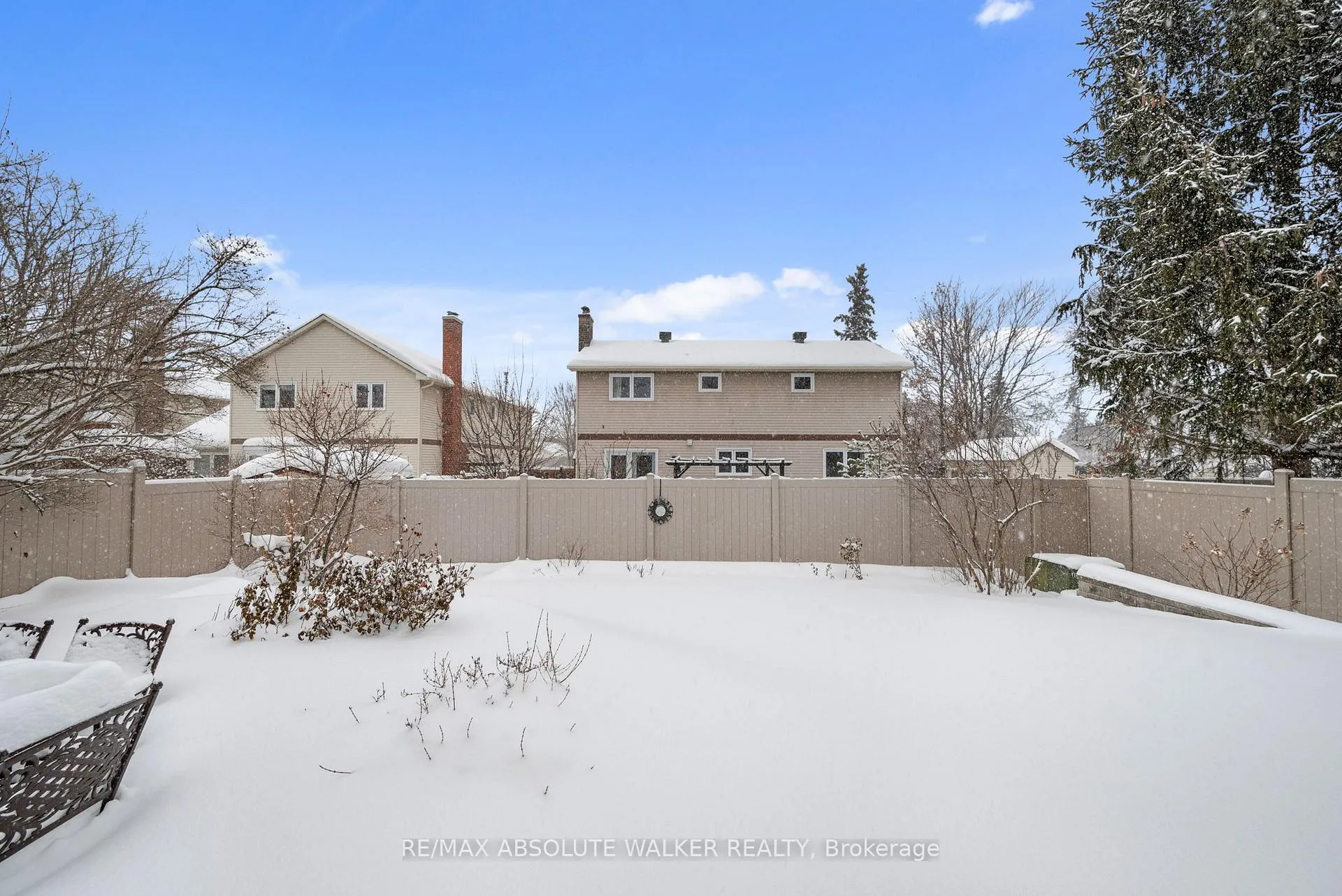 Photo 41 of 944 Raftsman Lane, Ottawa, Convent Glen — HOMEH
