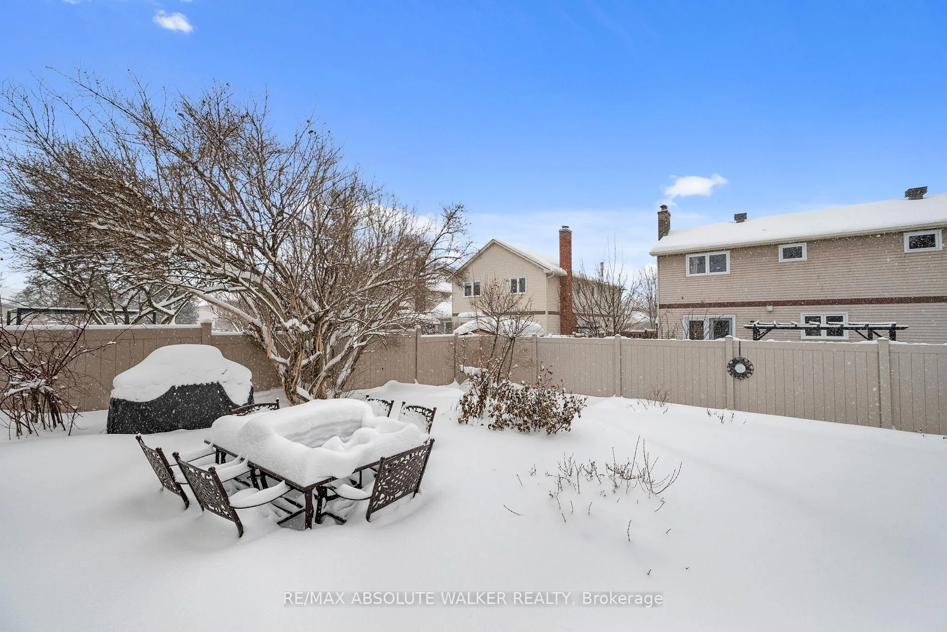 Photo 42 of 944 Raftsman Lane, Ottawa, Convent Glen — HOMEH
