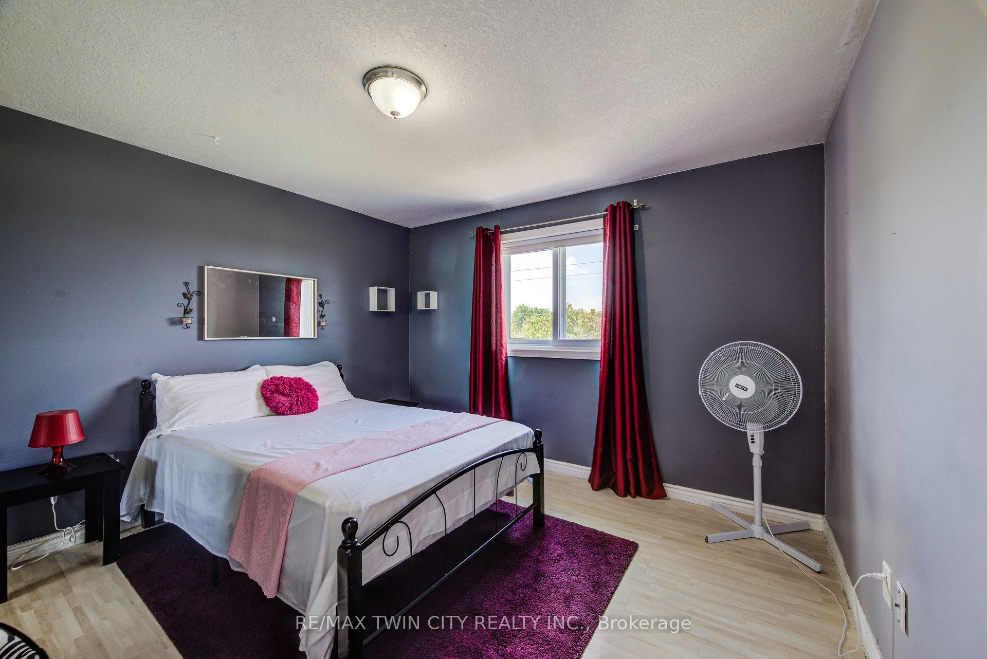 Photo 29 of 160 Hidden Creek Drive, Kitchener — HOMEH