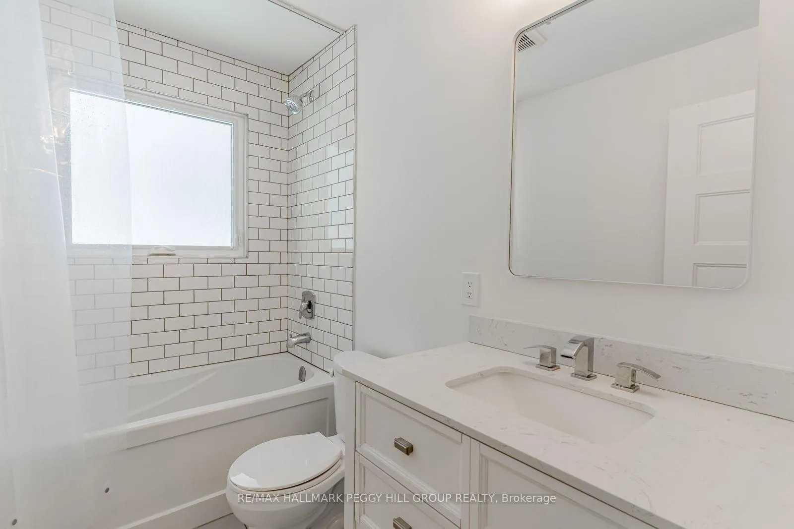 Photo 12 of 1127 Sunnidale Road, Springwater, Centre Vespra — HOMEH