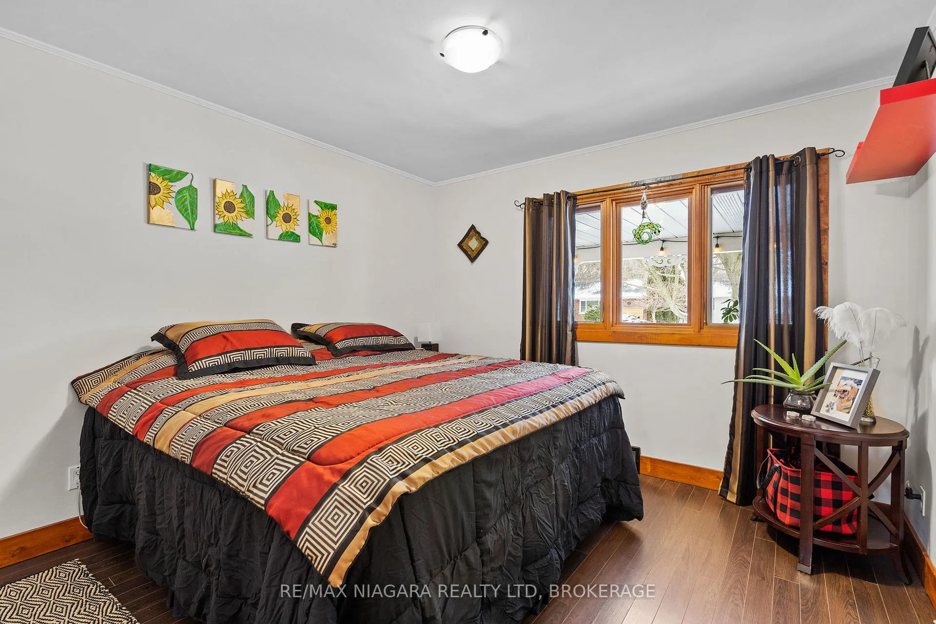 Photo 11 of 12 Aquadale Drive, St. Catharines, Lakeshore — HOMEH
