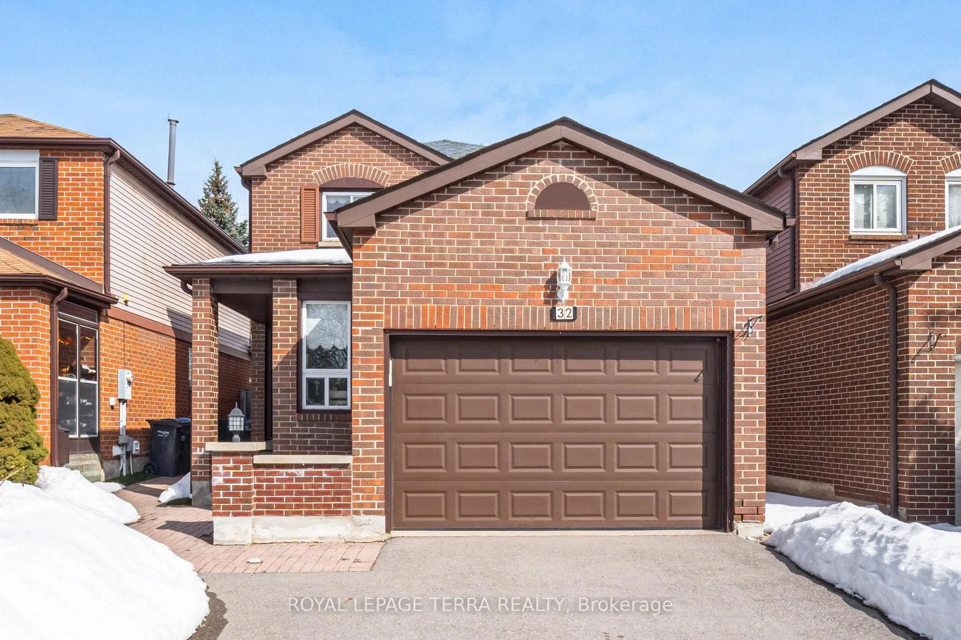 Photo 1 of 32 Bridekirk Place, Brampton, Fletcher's West — HOMEH