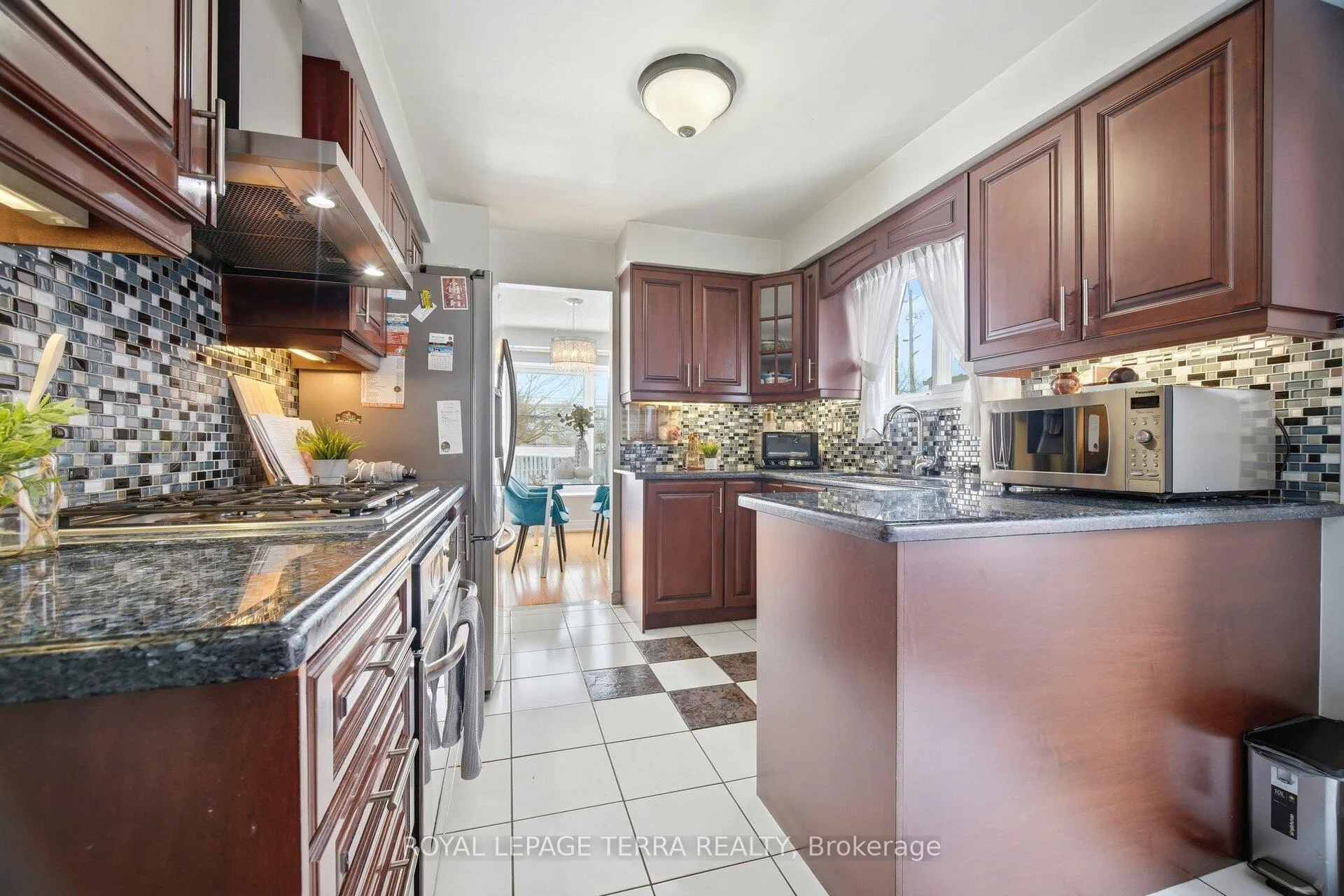 Photo 13 of 32 Bridekirk Place, Brampton, Fletcher's West — HOMEH