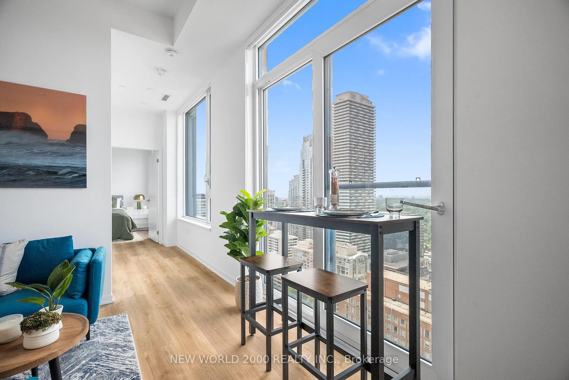 Photo 11 of Unit 2211, 101 Roehampton Avenue, Toronto, Mount Pleasant West — HOMEH