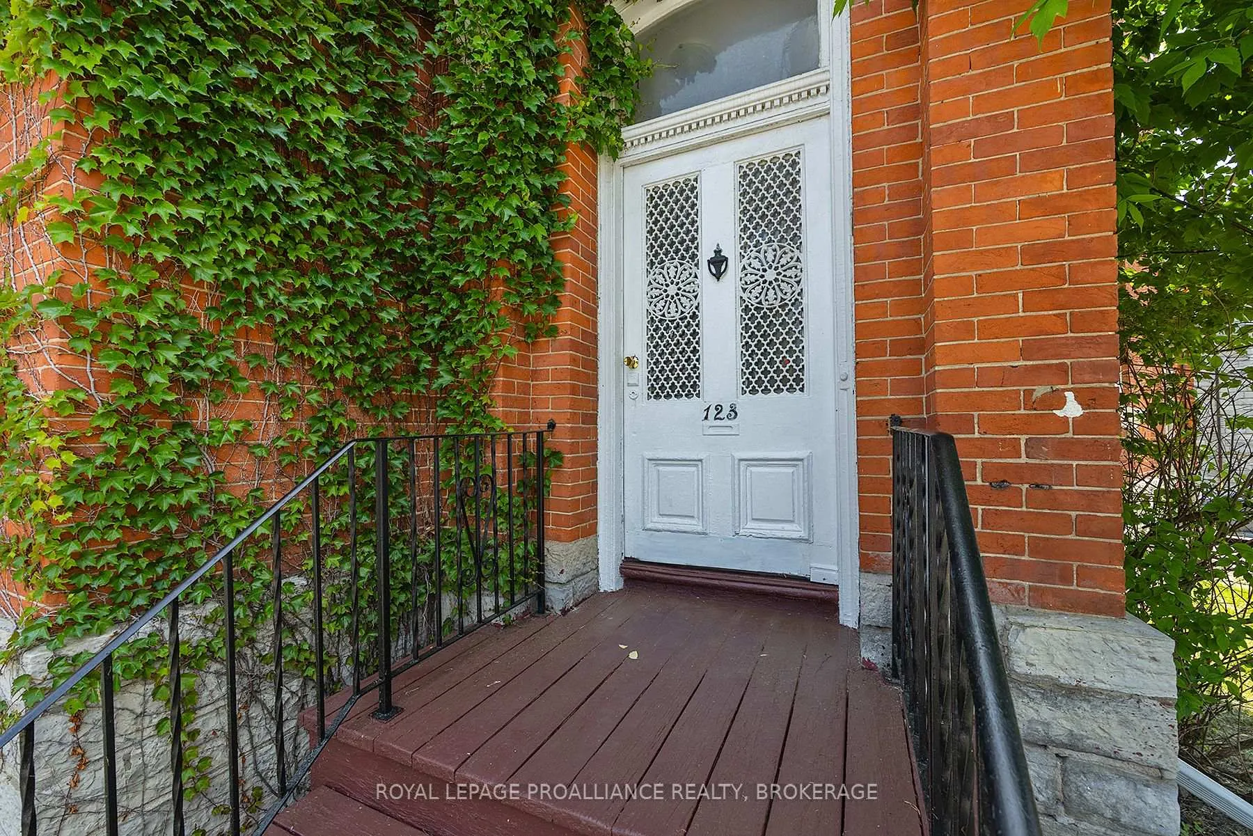 Photo 6 of 125 King Street E, Kingston, Central City East — HOMEH