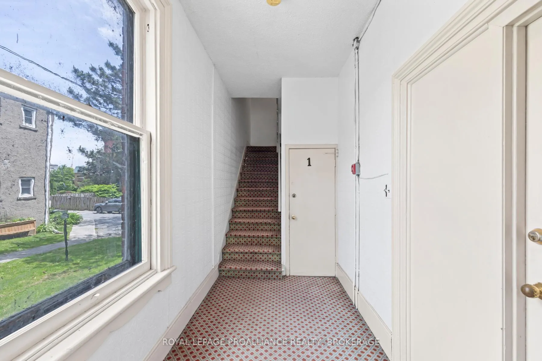 Photo 7 of 125 King Street E, Kingston, Central City East — HOMEH