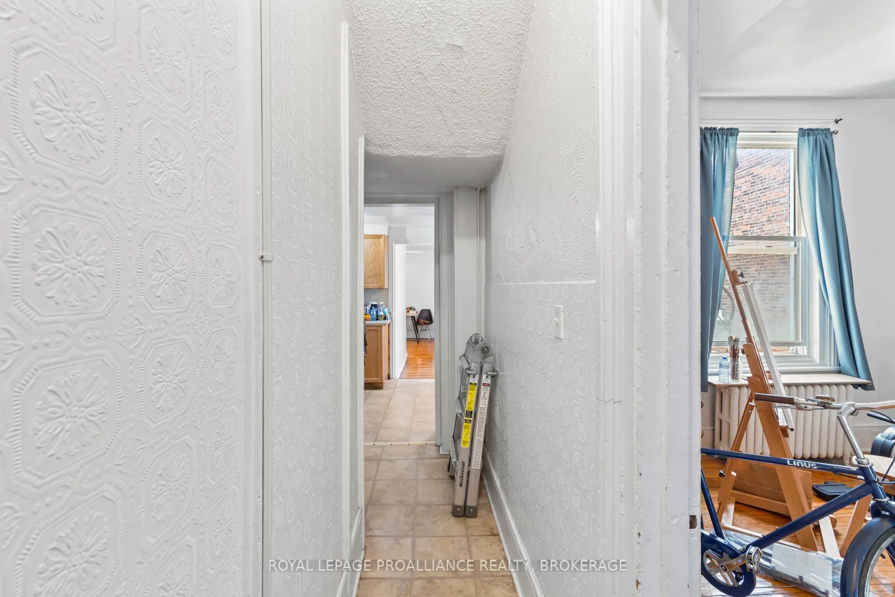 Photo 8 of 125 King Street E, Kingston, Central City East — HOMEH