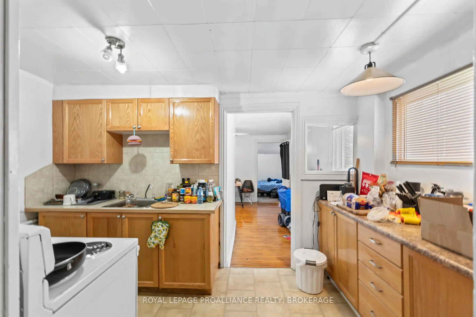 Photo 15 of 125 King Street E, Kingston, Central City East — HOMEH