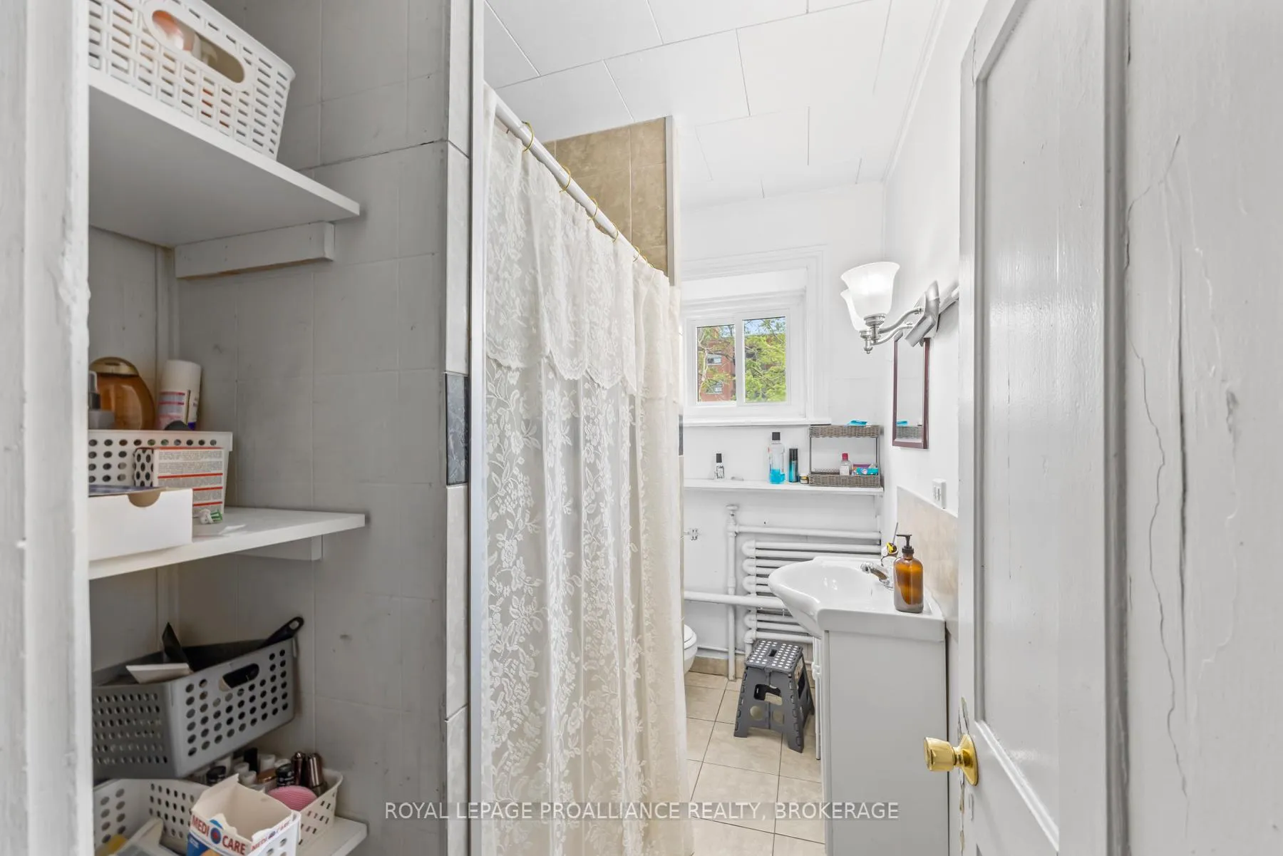 Photo 43 of 125 King Street E, Kingston, Central City East — HOMEH