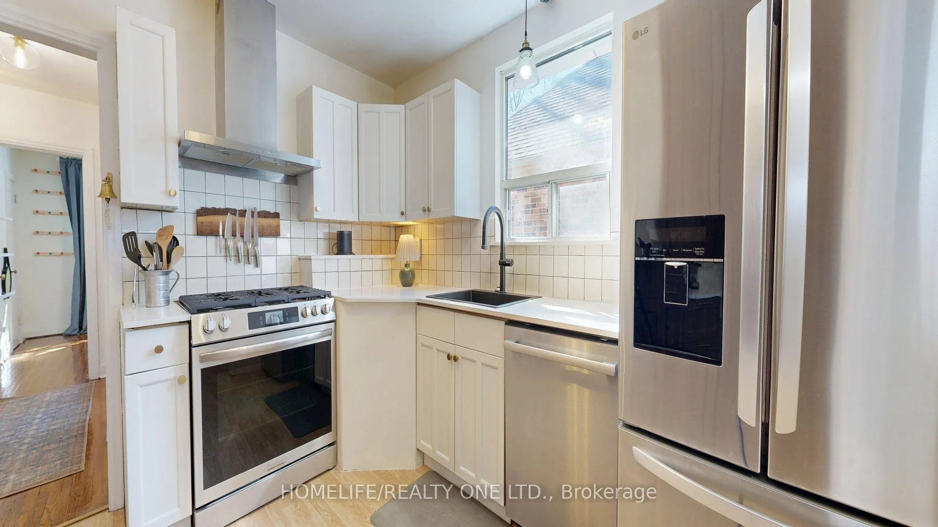 Photo 22 of 247 Berry Road, Etobicoke, Stonegate-Queensway — HOMEH