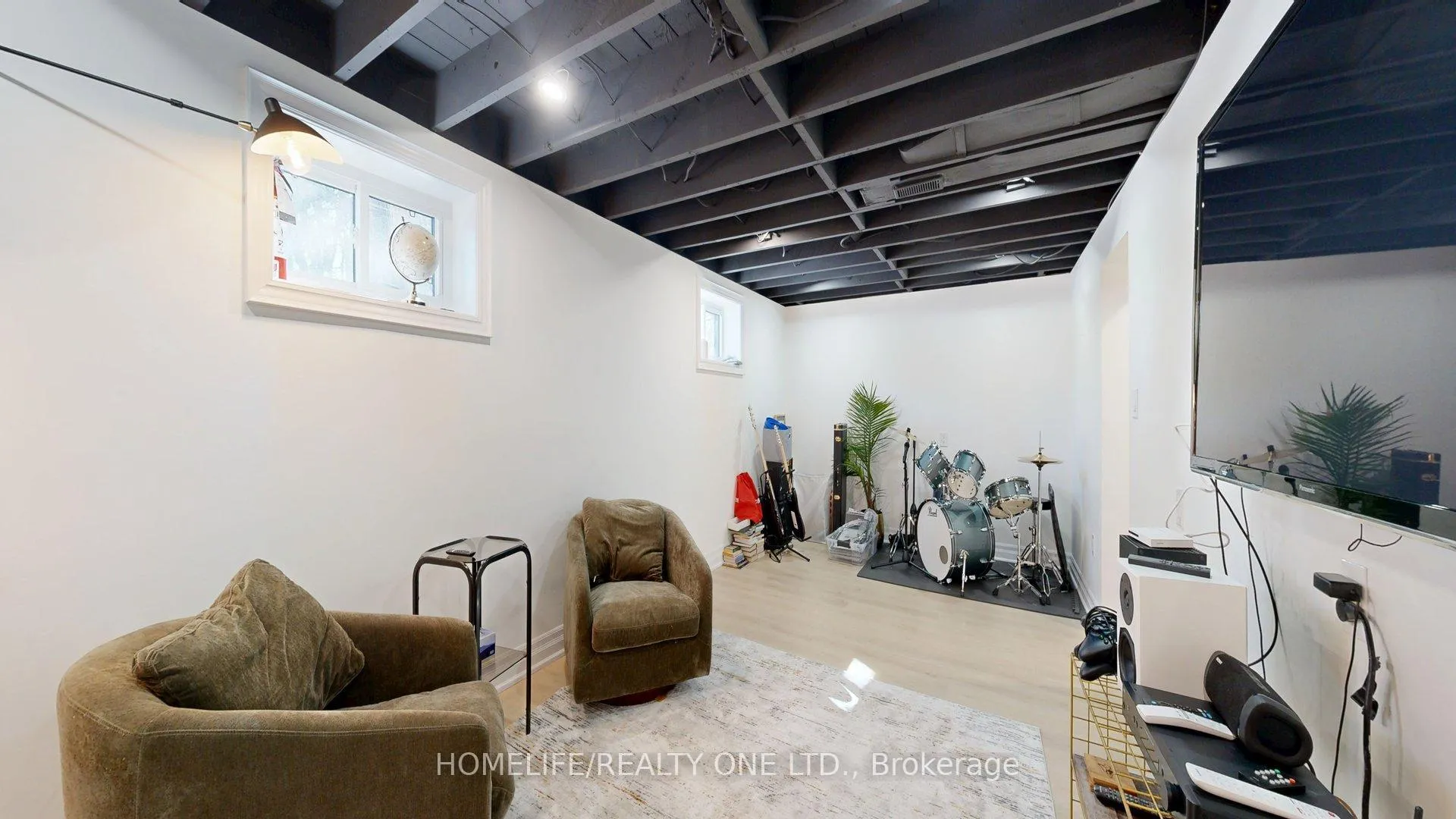 Photo 30 of 247 Berry Road, Etobicoke, Stonegate-Queensway — HOMEH