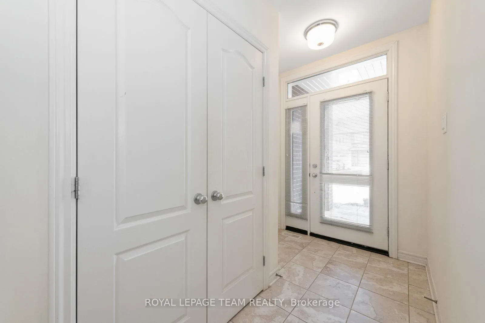 Photo 2 of 711 Sora Way, Ottawa, Blossom Park/Kemp Park/Findlay Creek — HOMEH