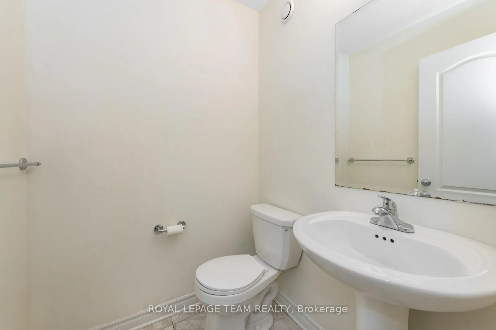 Photo 4 of 711 Sora Way, Ottawa, Blossom Park/Kemp Park/Findlay Creek — HOMEH