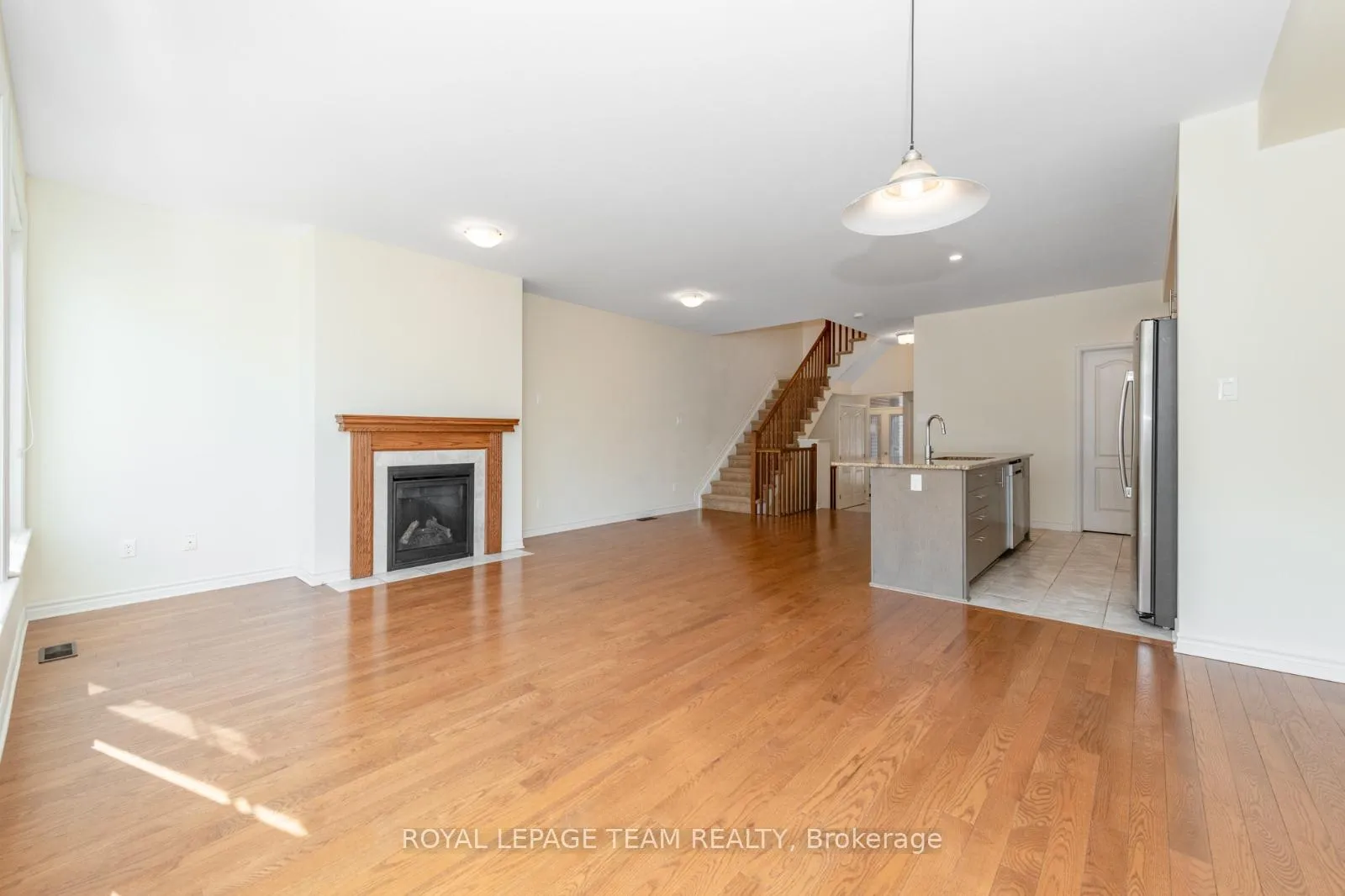 Photo 13 of 711 Sora Way, Ottawa, Blossom Park/Kemp Park/Findlay Creek — HOMEH