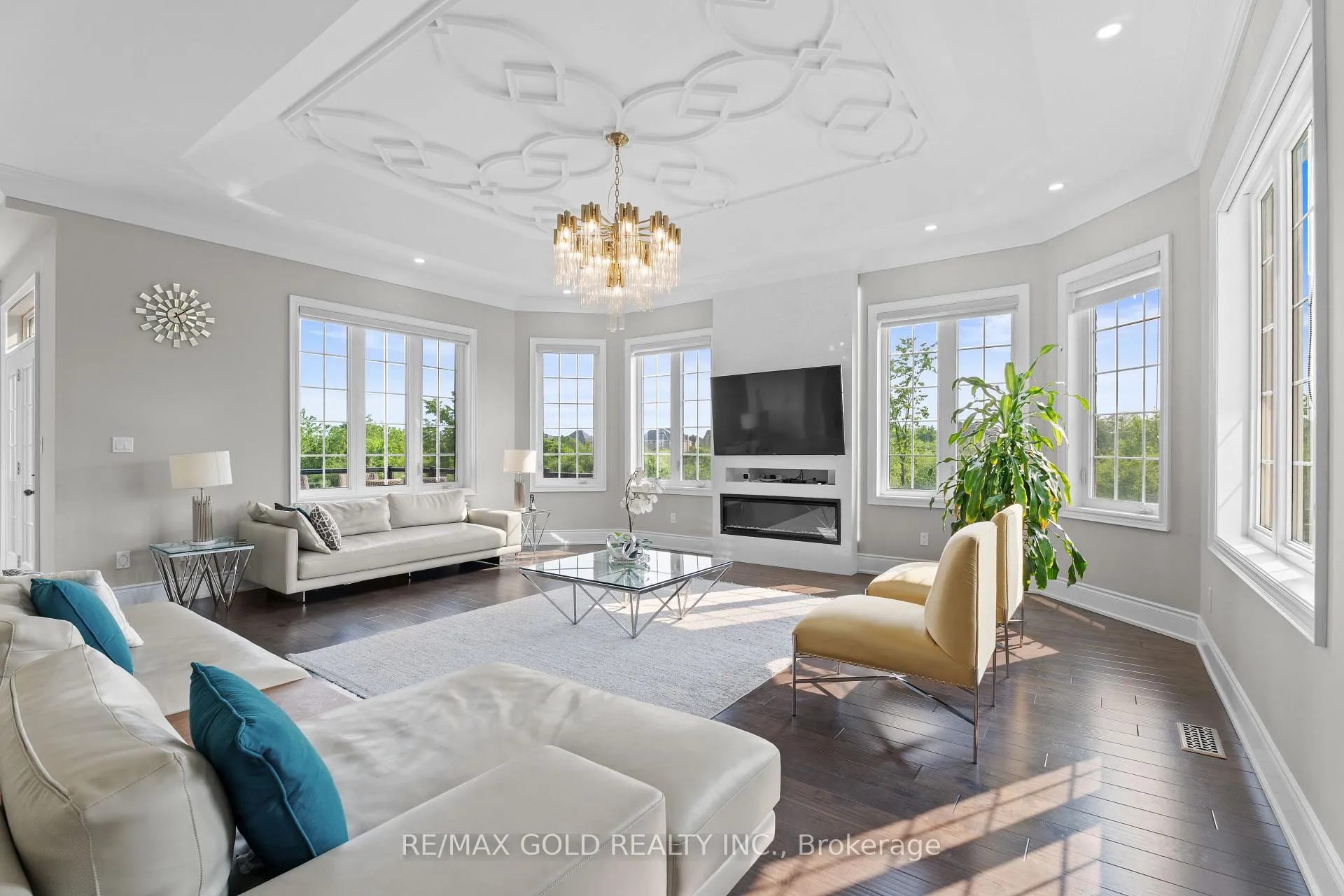 Photo 14 of 40 Autumn Olive Way, Brampton, Toronto Gore Rural Estate — HOMEH