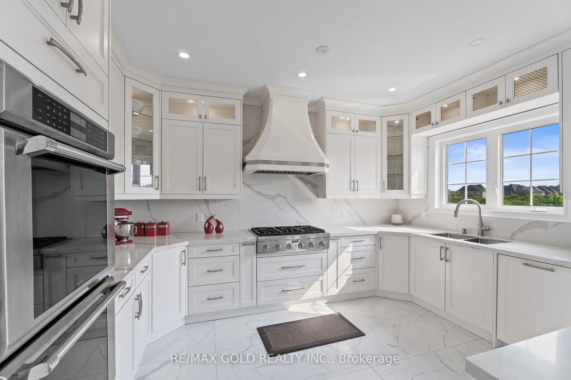 Photo 18 of 40 Autumn Olive Way, Brampton, Toronto Gore Rural Estate — HOMEH