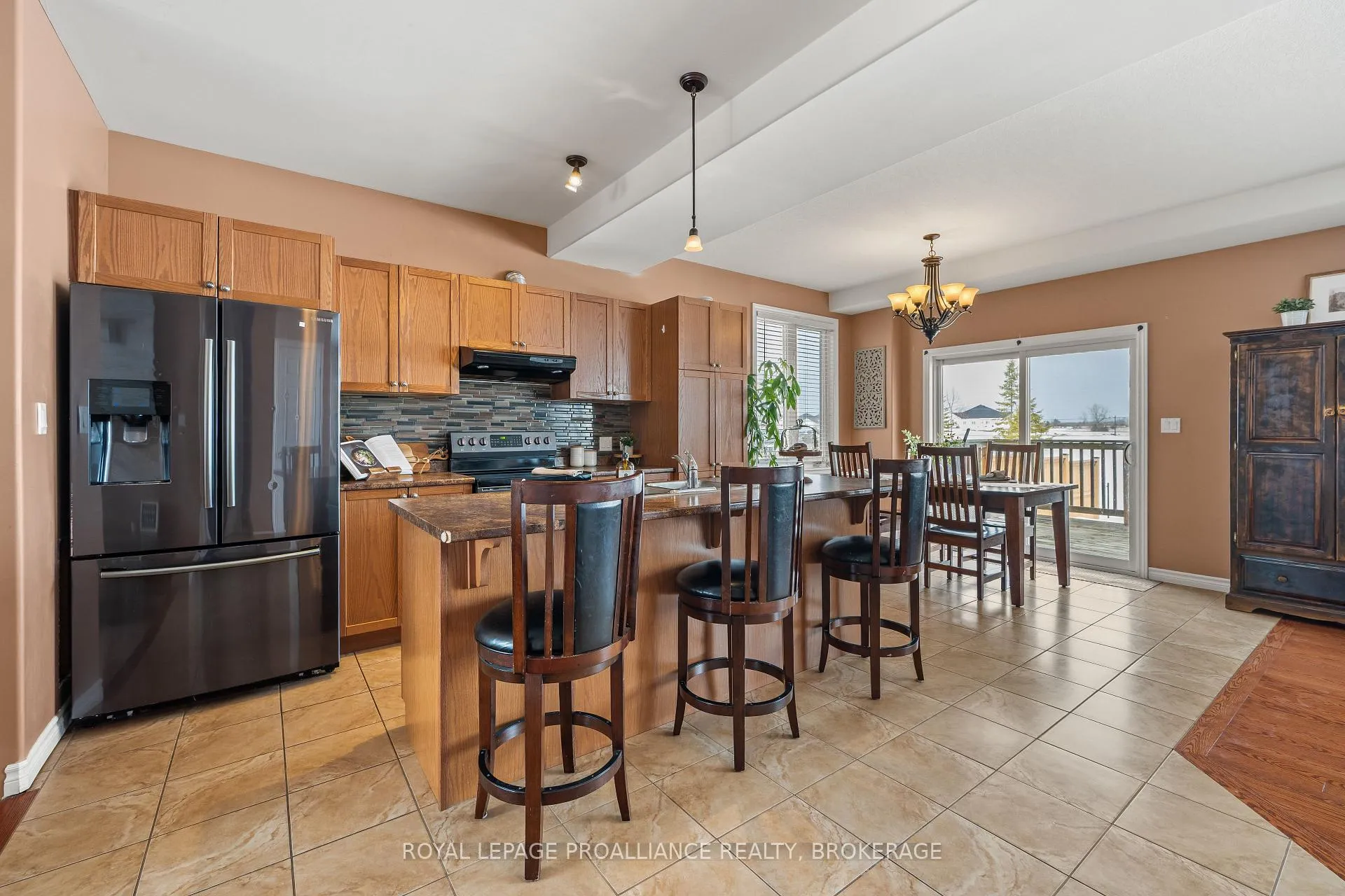Photo 6 of 121 Blakely Street, Loyalist, Amherstview — HOMEH
