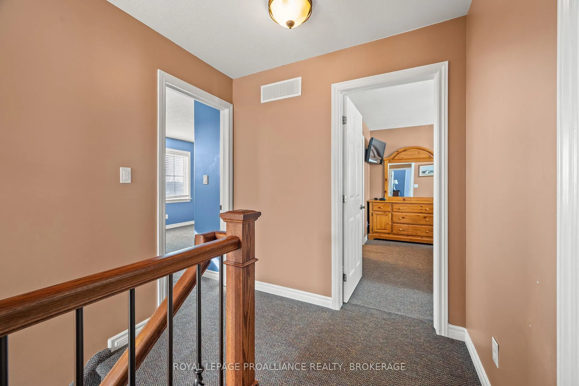 Photo 16 of 121 Blakely Street, Loyalist, Amherstview — HOMEH