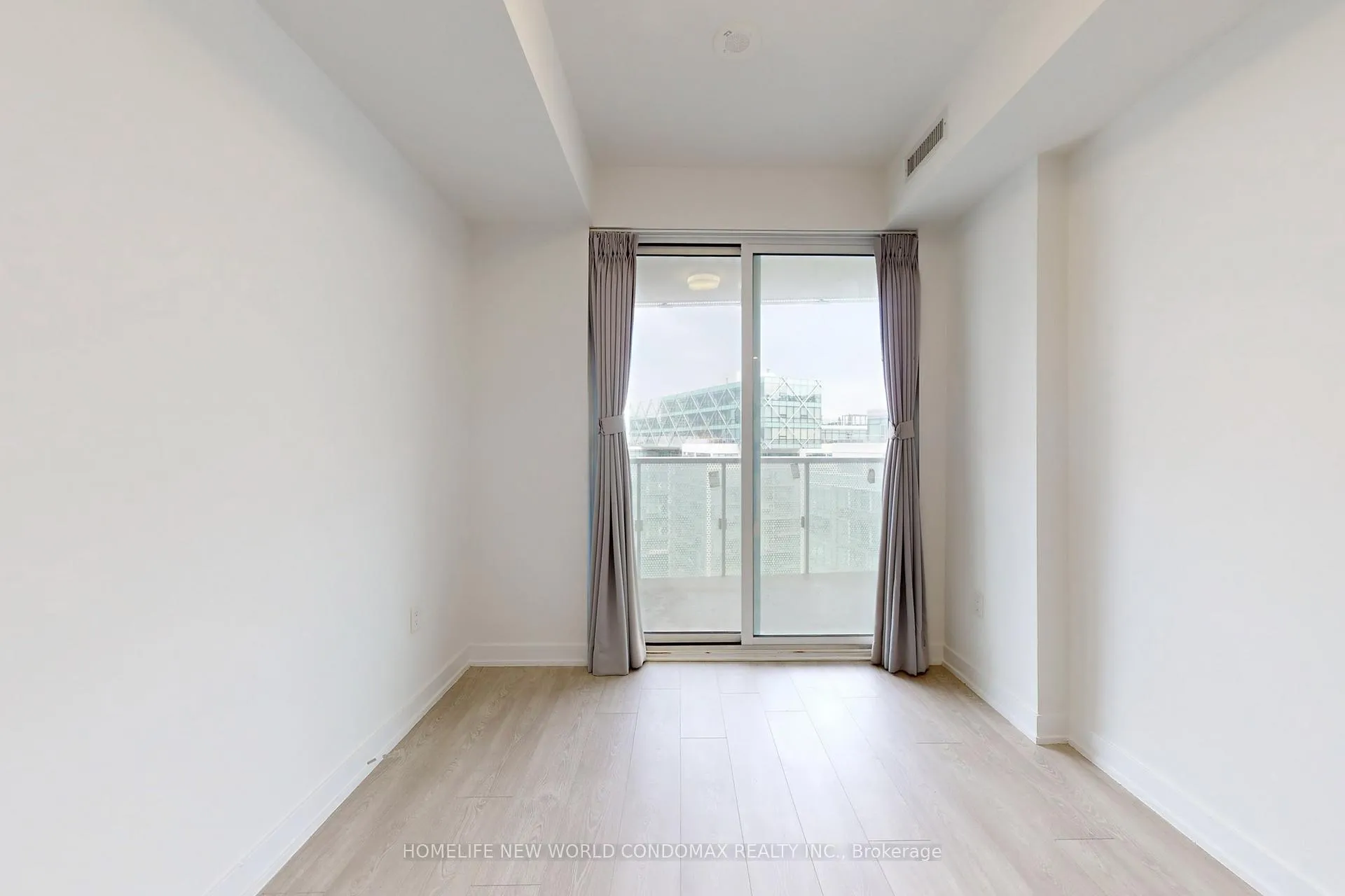 Photo 13 of Unit 1201, 15 Queens Quay E, Toronto, Waterfront Communities — HOMEH