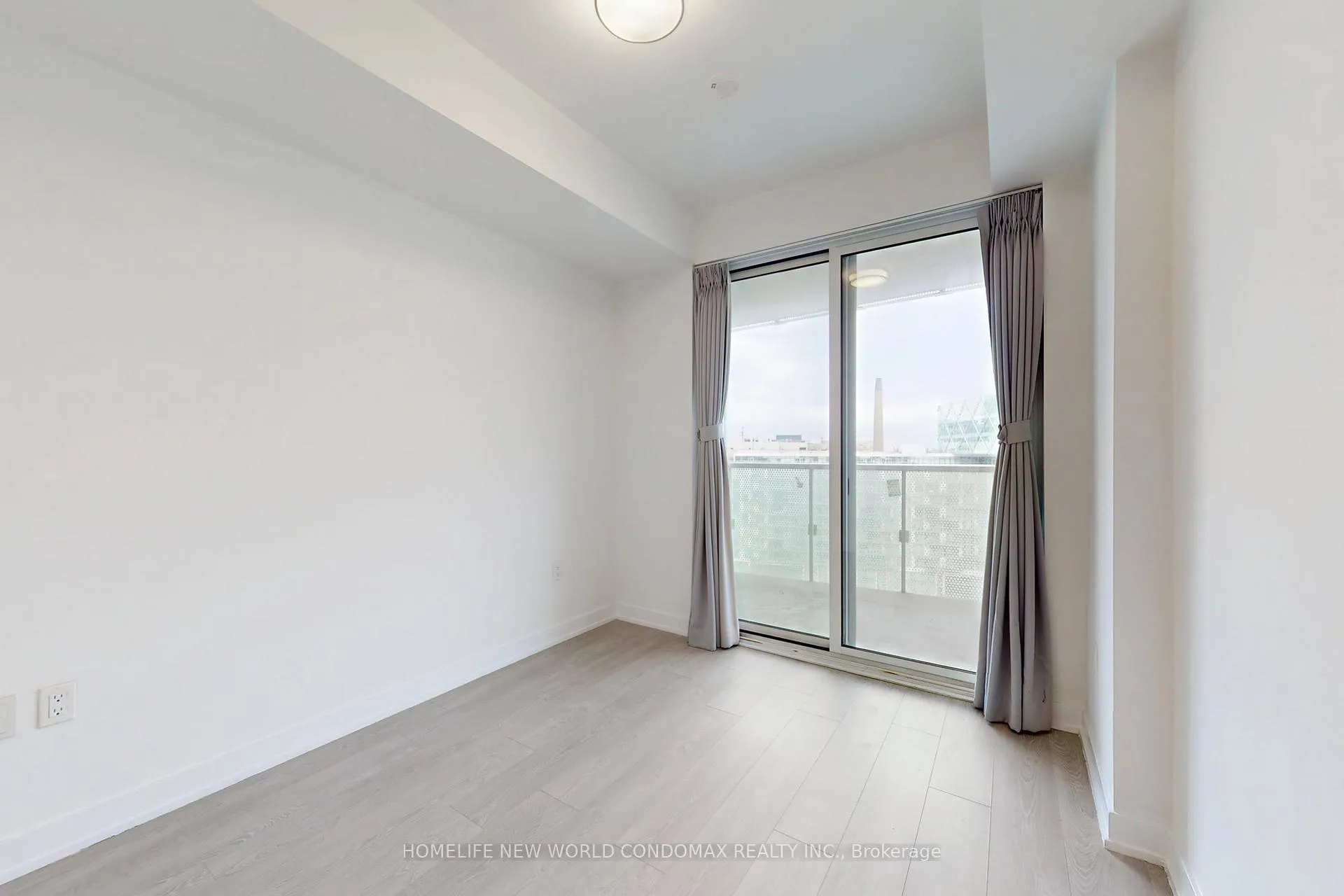Photo 14 of Unit 1201, 15 Queens Quay E, Toronto, Waterfront Communities — HOMEH