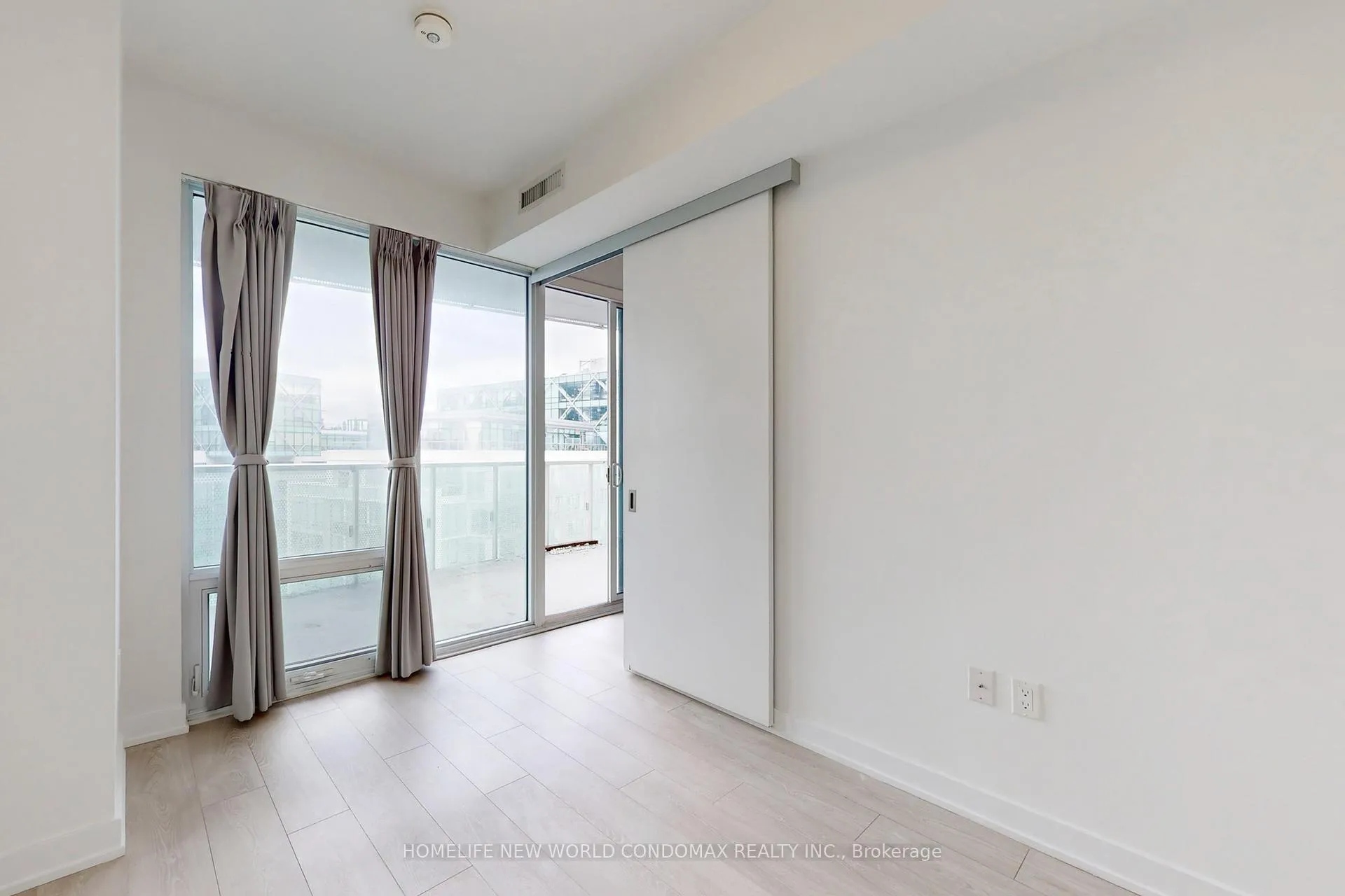 Photo 19 of Unit 1201, 15 Queens Quay E, Toronto, Waterfront Communities — HOMEH