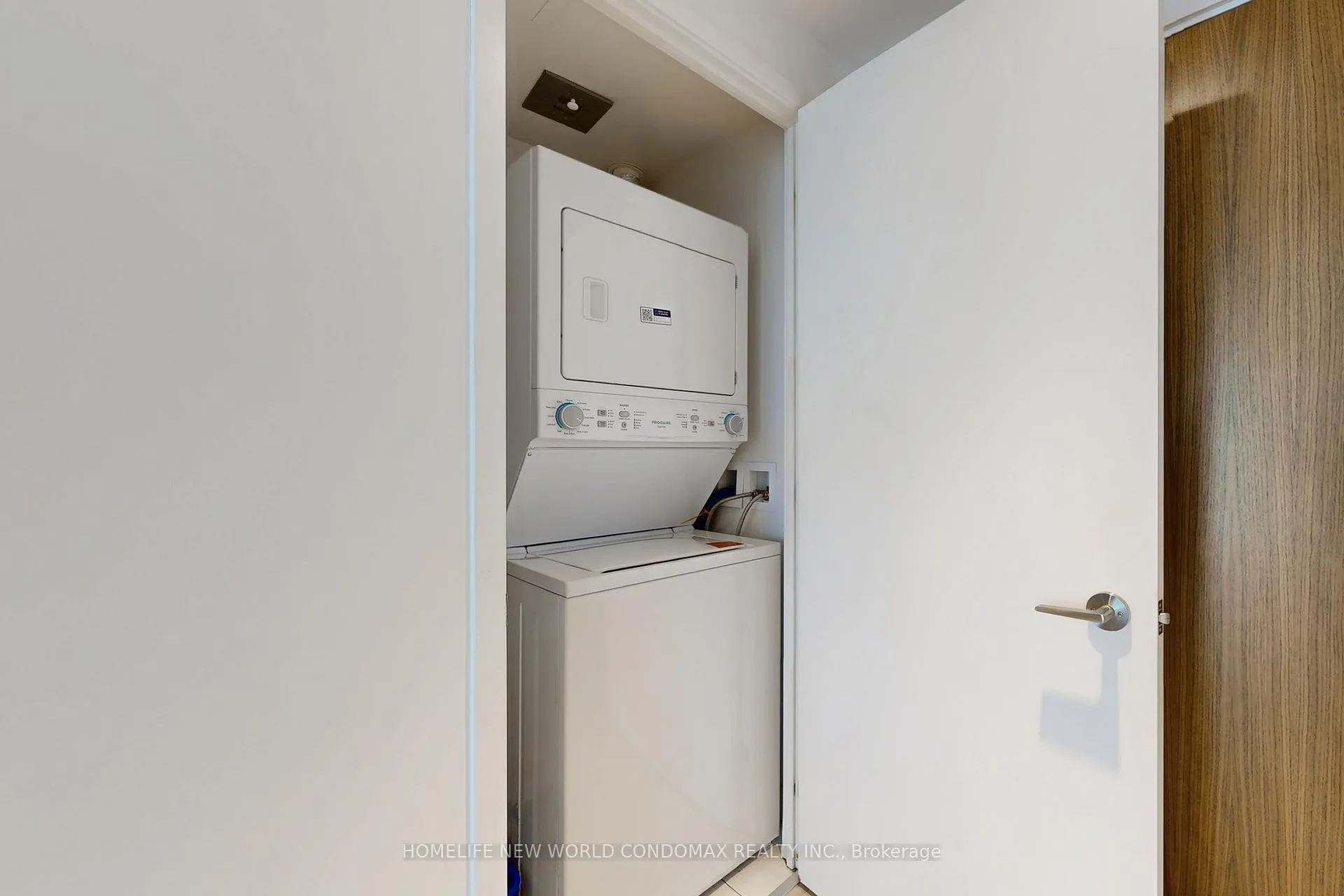 Photo 23 of Unit 1201, 15 Queens Quay E, Toronto, Waterfront Communities — HOMEH
