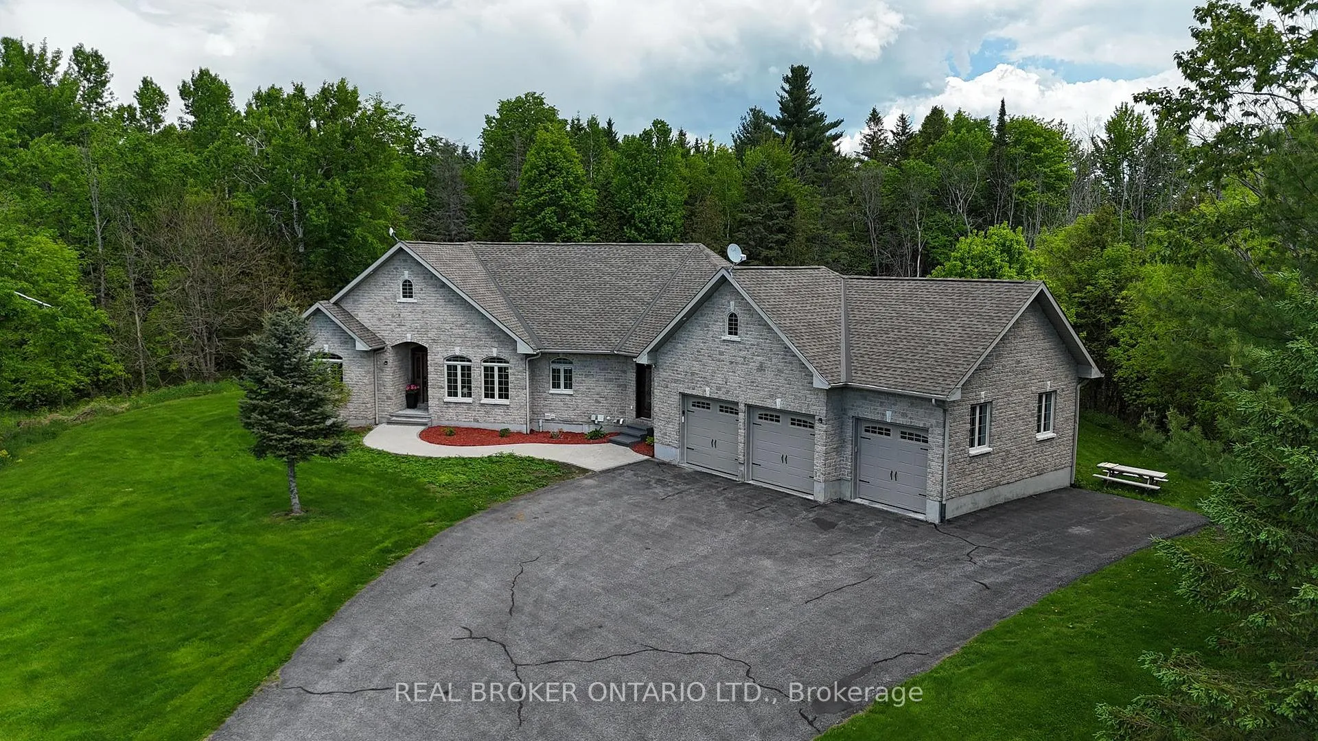 Photo 1 of 3464 Greenland Road, Ottawa, Dunrobin Shores — HOMEH