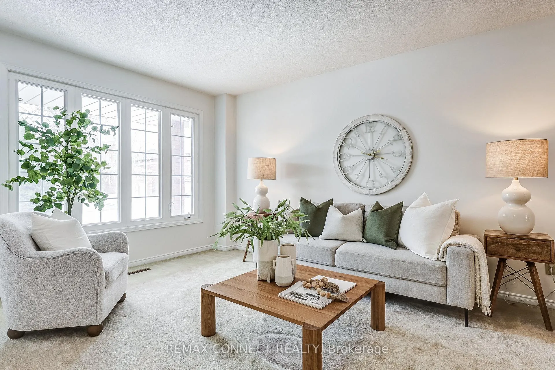 Photo 5 of 133 Walford Road, Markham, Middlefield — HOMEH
