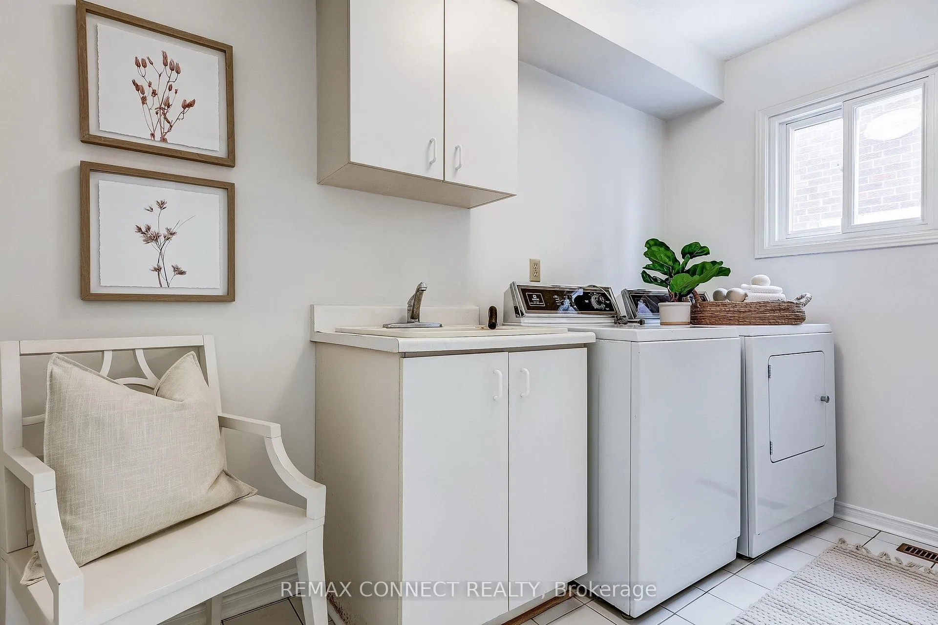 Photo 16 of 133 Walford Road, Markham, Middlefield — HOMEH