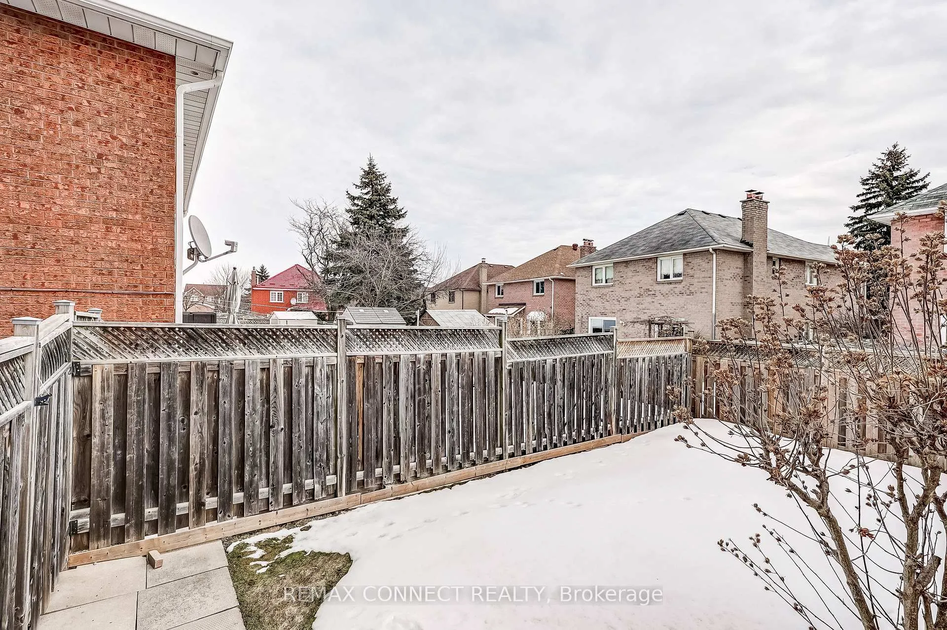 Photo 30 of 133 Walford Road, Markham, Middlefield — HOMEH